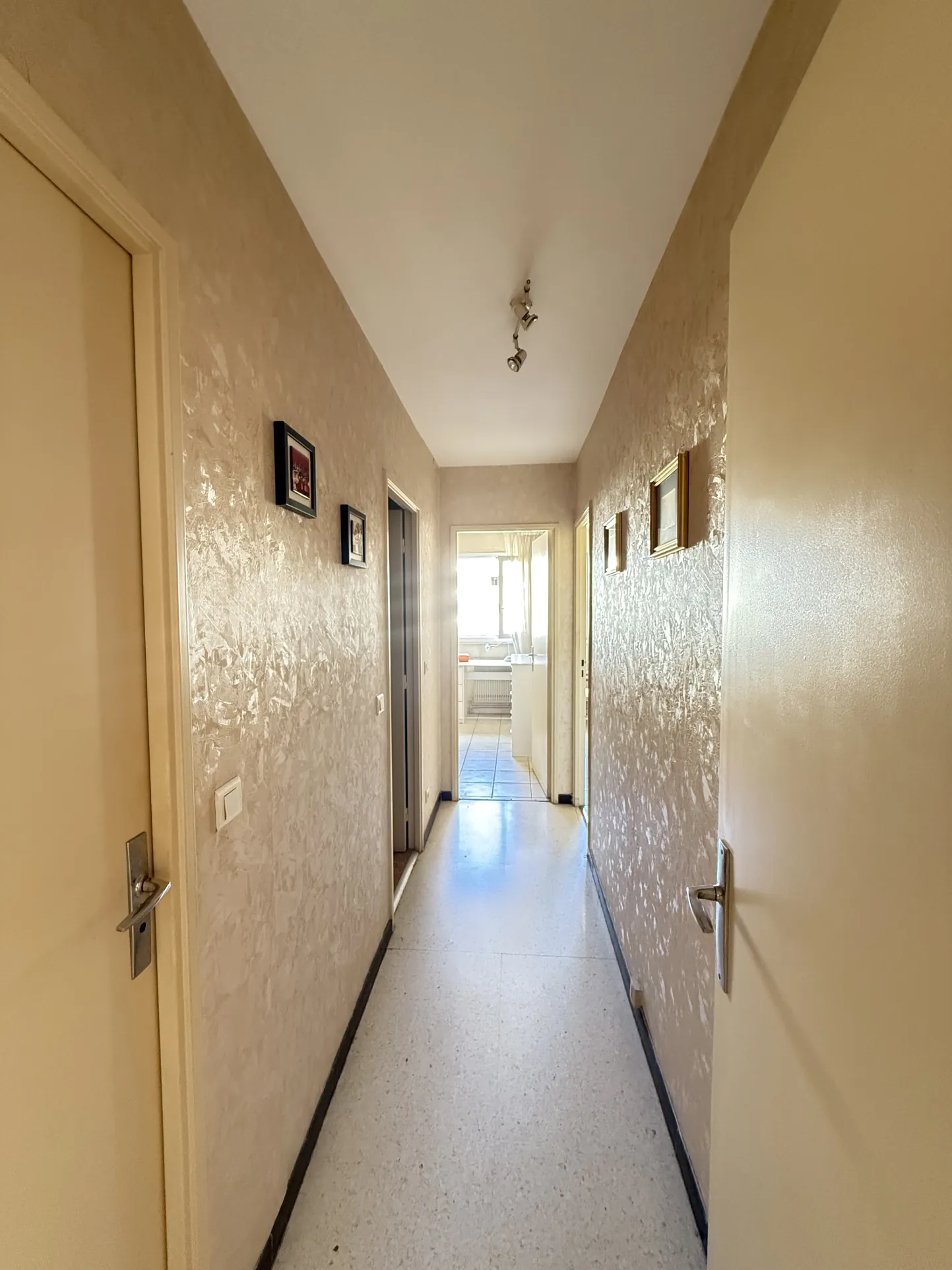 Appartement 3 pièces avec garage et parking à Montpellier Figuerolles 