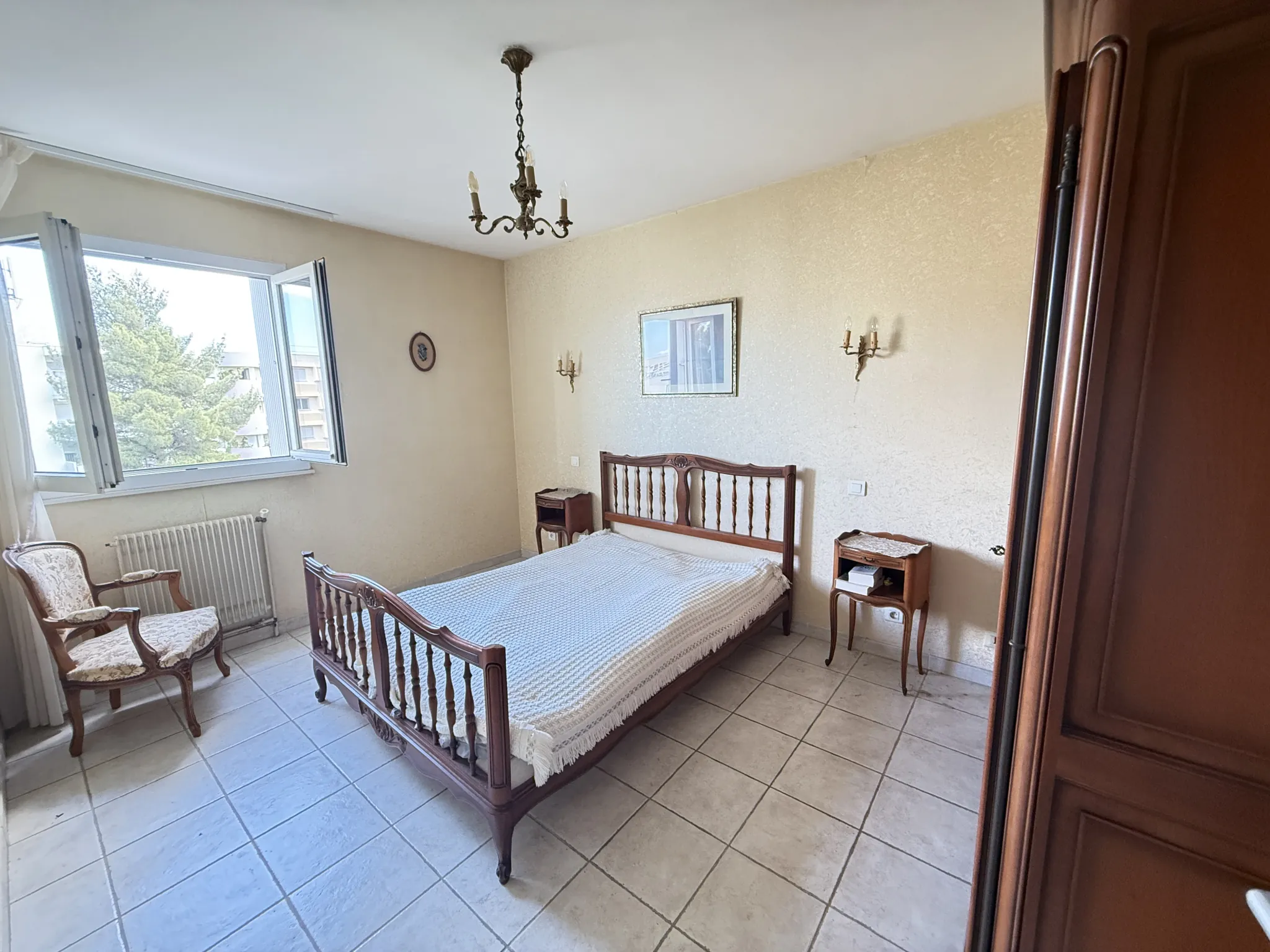 Appartement 3 pièces avec garage et parking à Montpellier Figuerolles 