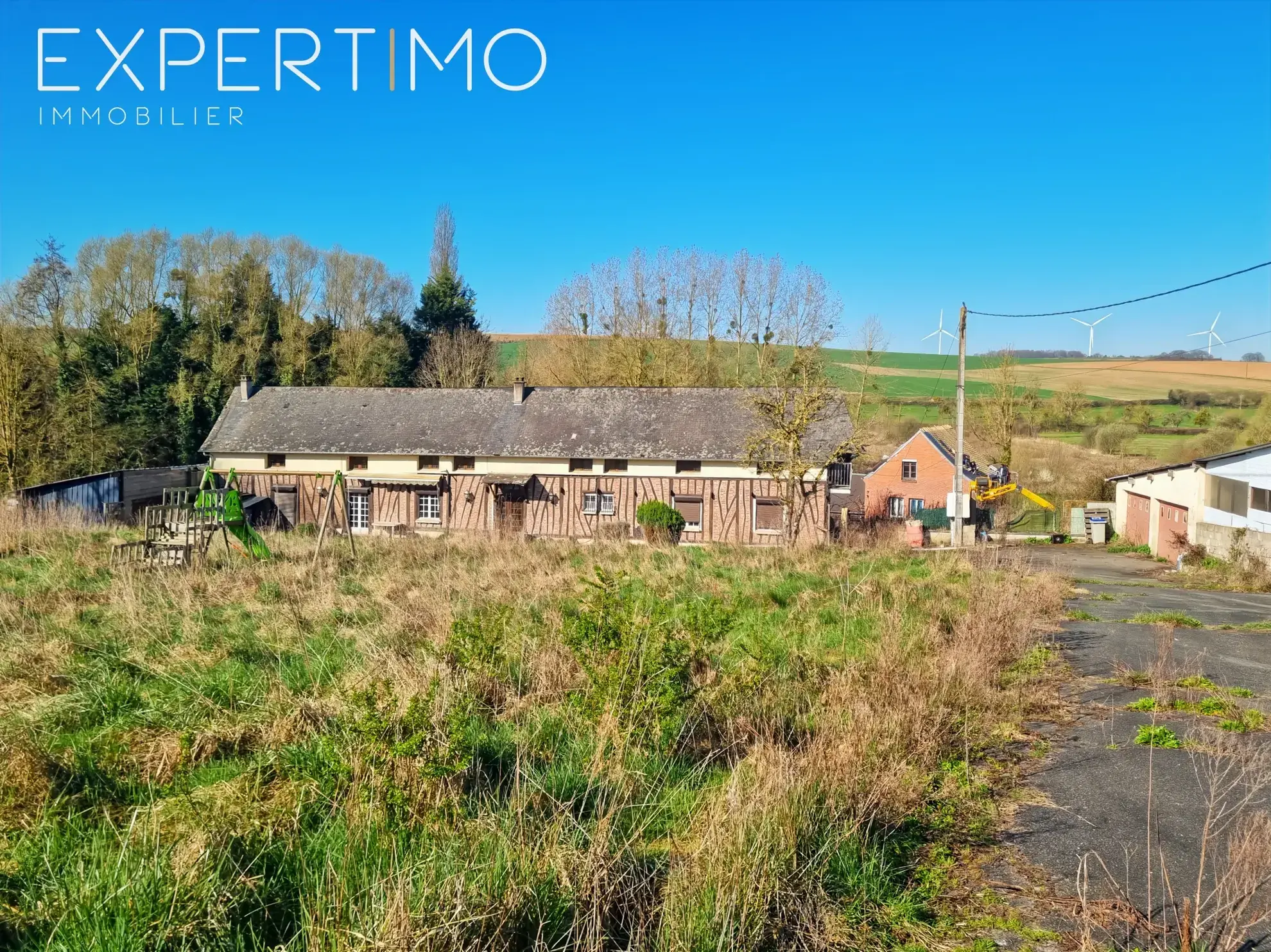 Maison à vendre à Saint-Riquier-en-Rivière de 250 m² sur 6214 m² 