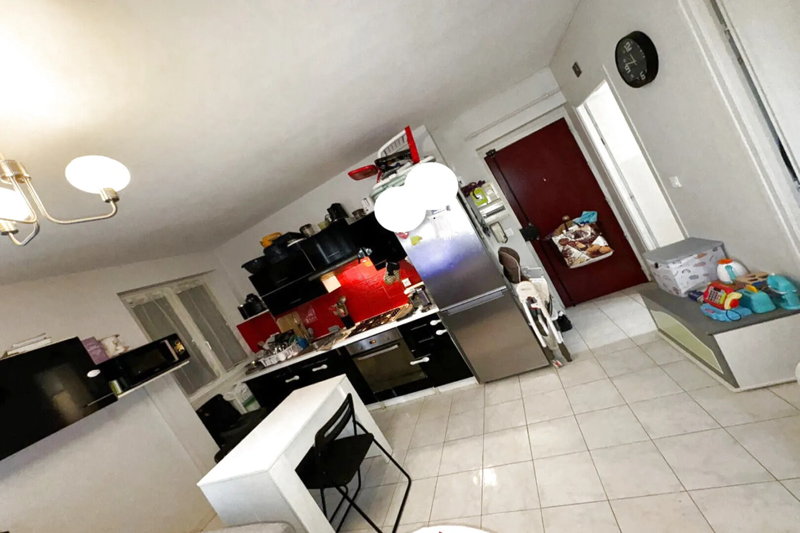 Appartment Type 2 rénové à Gardanne 13120 proche commodités