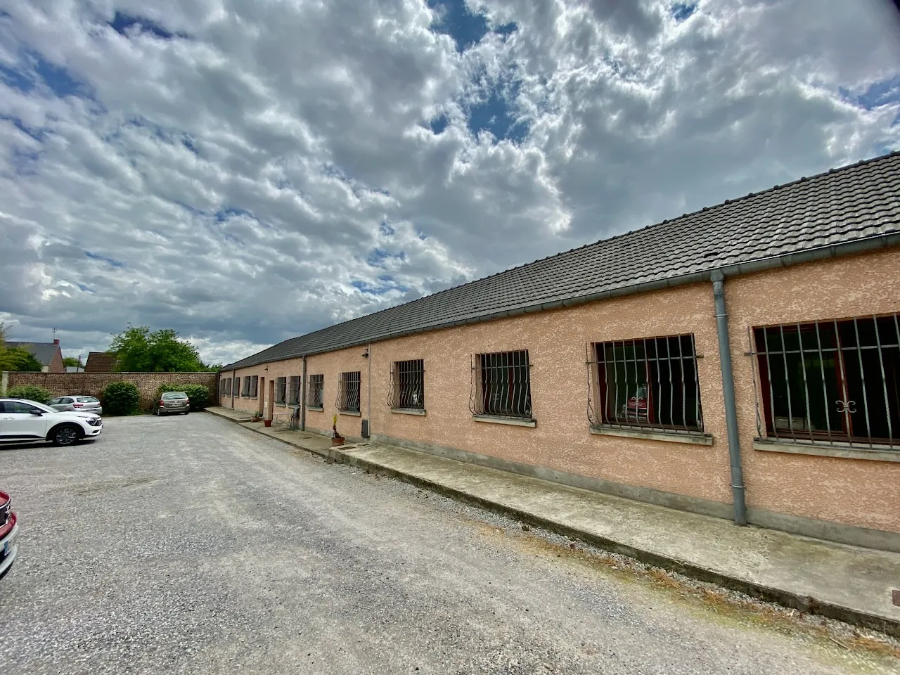 Appartement 2 pièces à vendre à Maubeuge, 85 m² avec parking sécurisé 