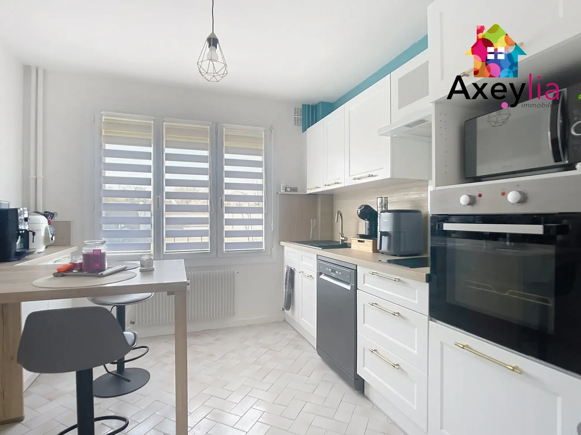 Appartement T2 rénové à Roanne avec cave et charges incluses