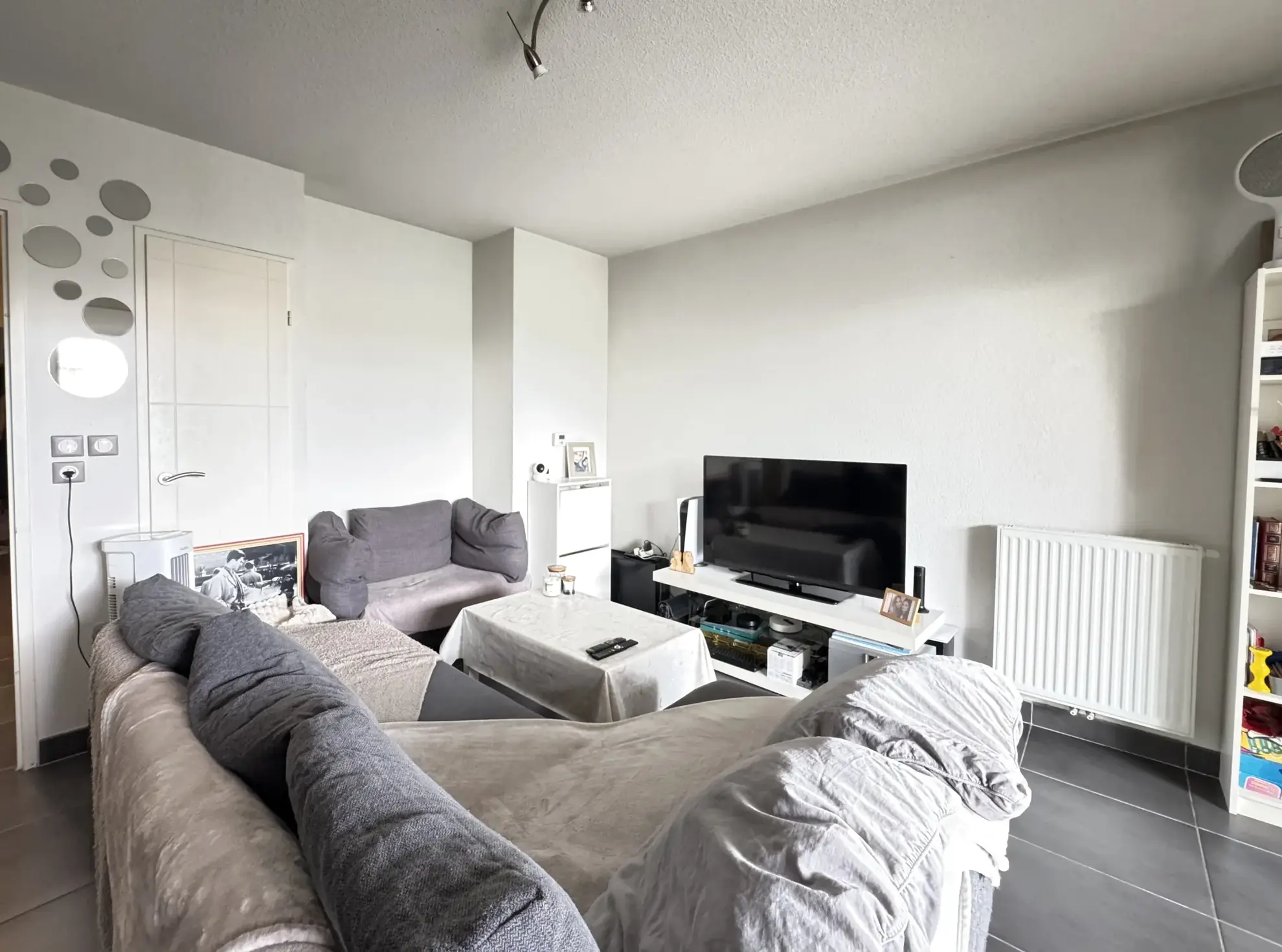 Appartement T2 de 48 m² avec terrasse, parking et piscine à Mauguio 