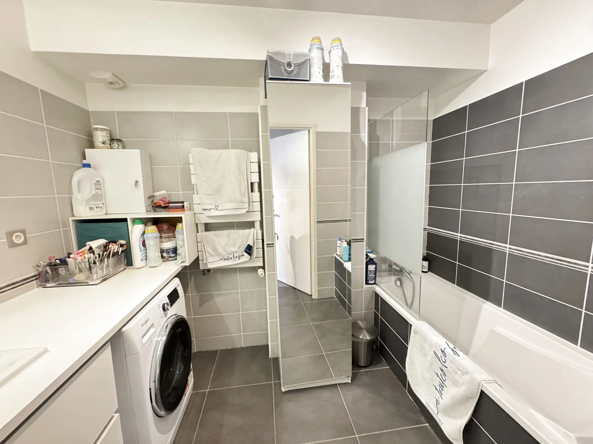 Appartement T2 de 48 m² avec terrasse, parking et piscine à Mauguio 