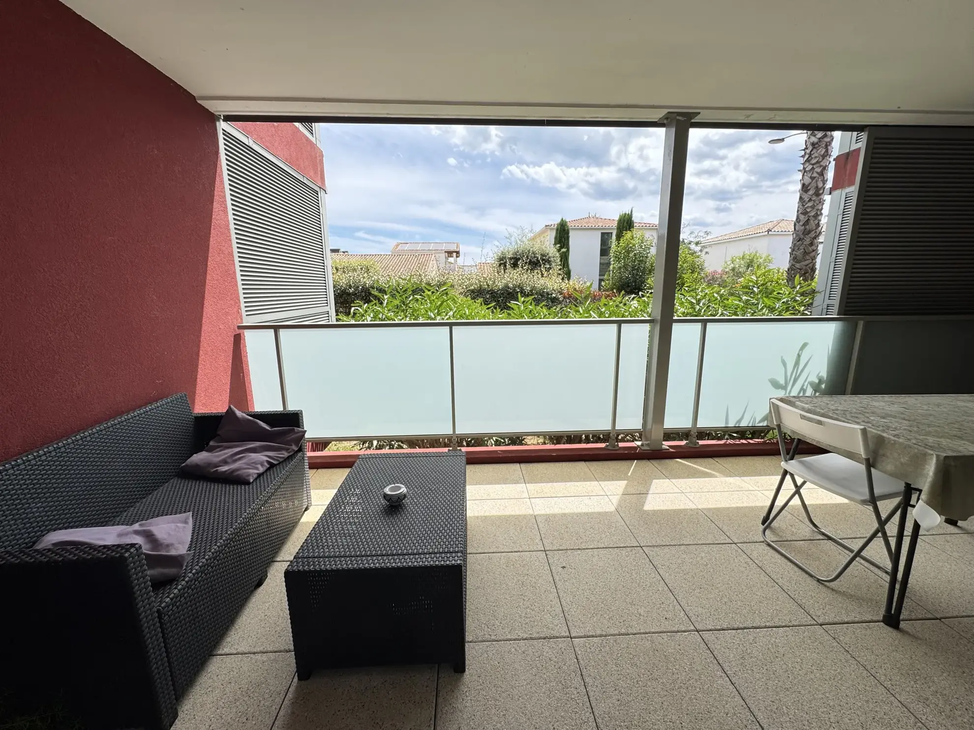 Appartement T2 de 48 m² avec terrasse, parking et piscine à Mauguio 