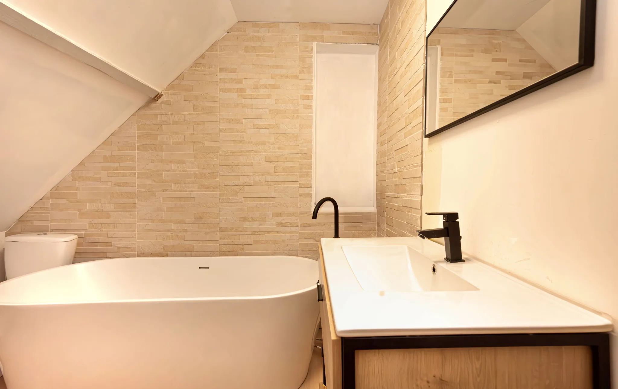 Maison familiale à vendre à Illiers-Combray, 7 pièces, proche Chartres 