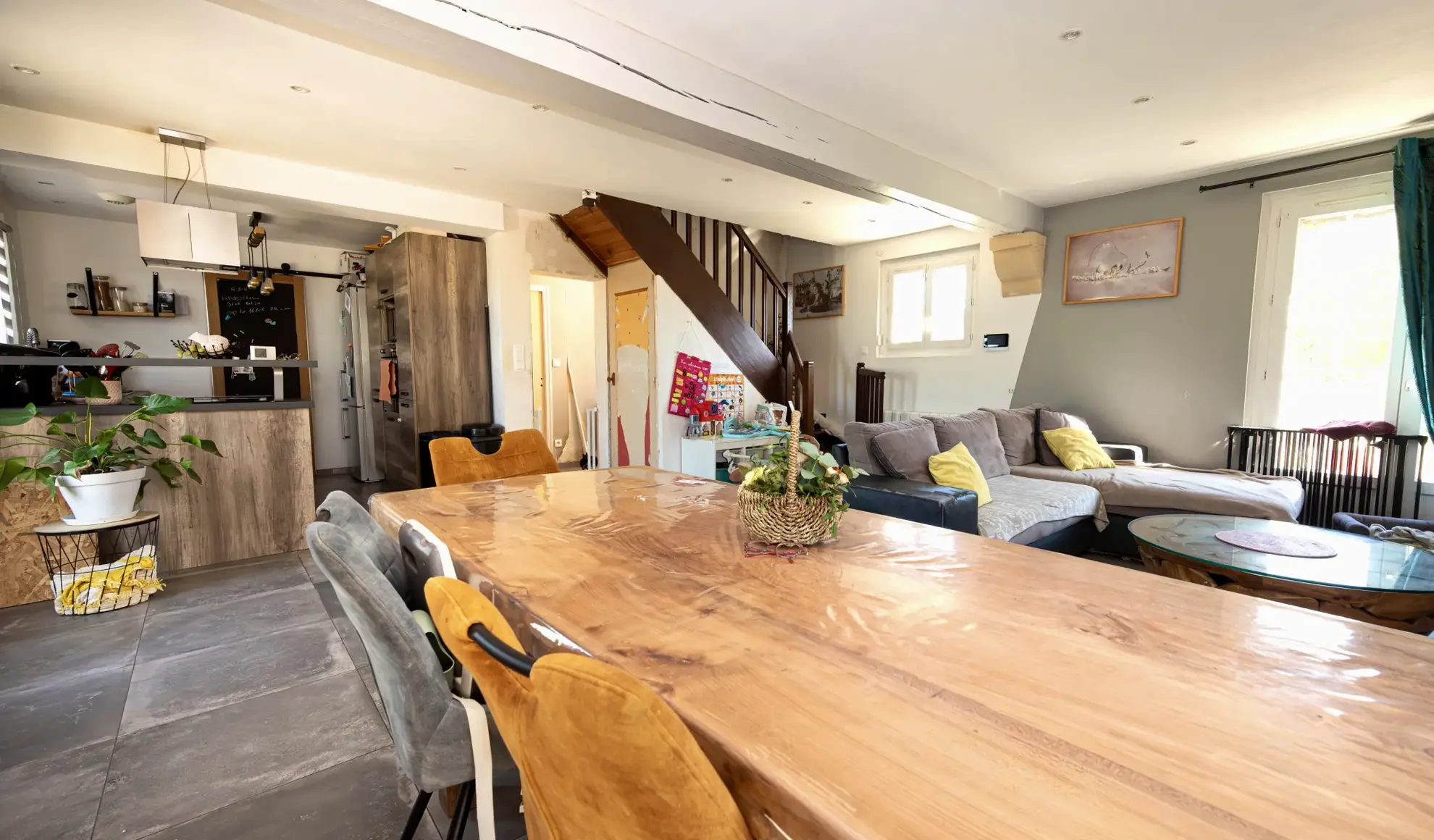 Maison familiale à vendre à Illiers-Combray, 7 pièces, proche Chartres 