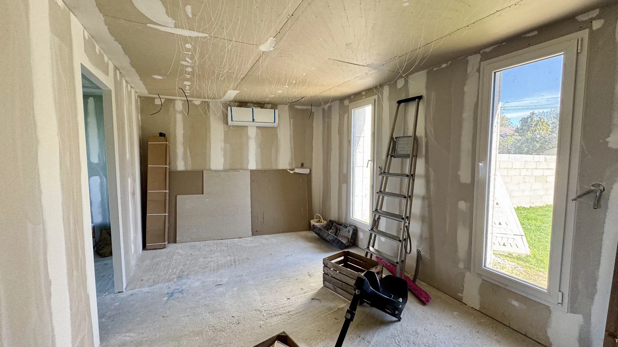 Maison familiale à vendre à Illiers-Combray, 7 pièces, proche Chartres 