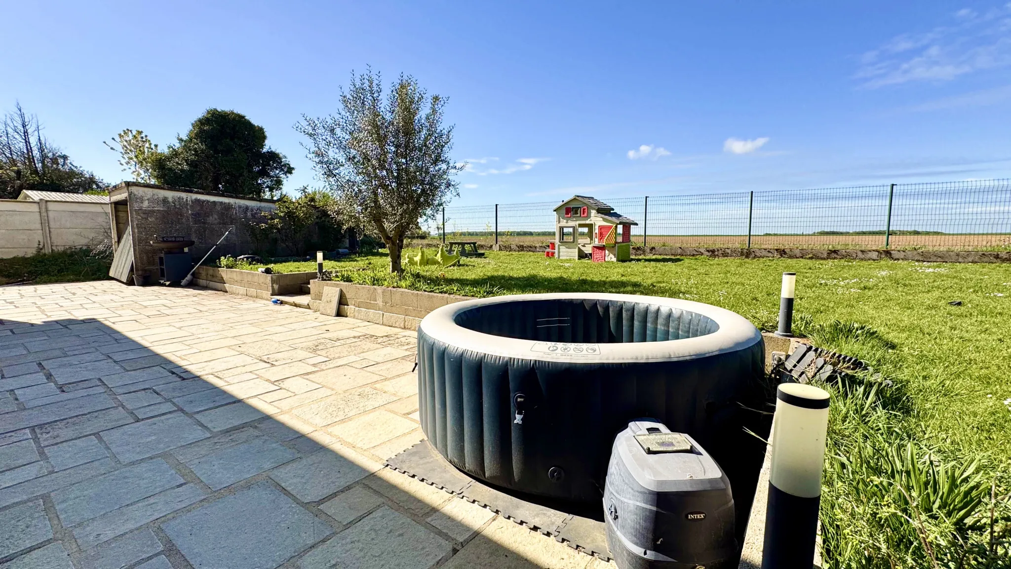 Maison familiale à vendre à Illiers-Combray, 7 pièces, proche Chartres 