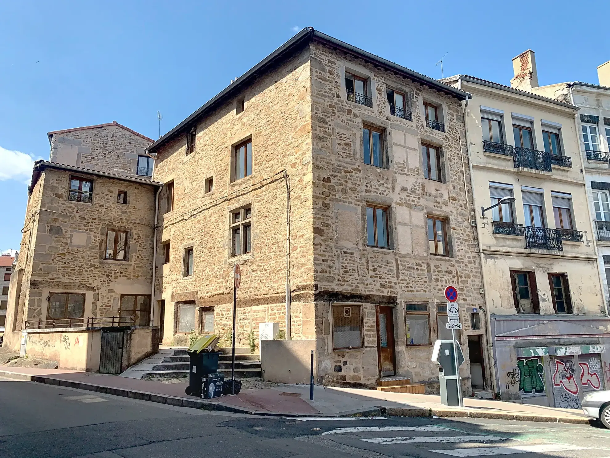 Appartement duplex en vente dans le quartier Grenette à Saint-Étienne - 65 m²