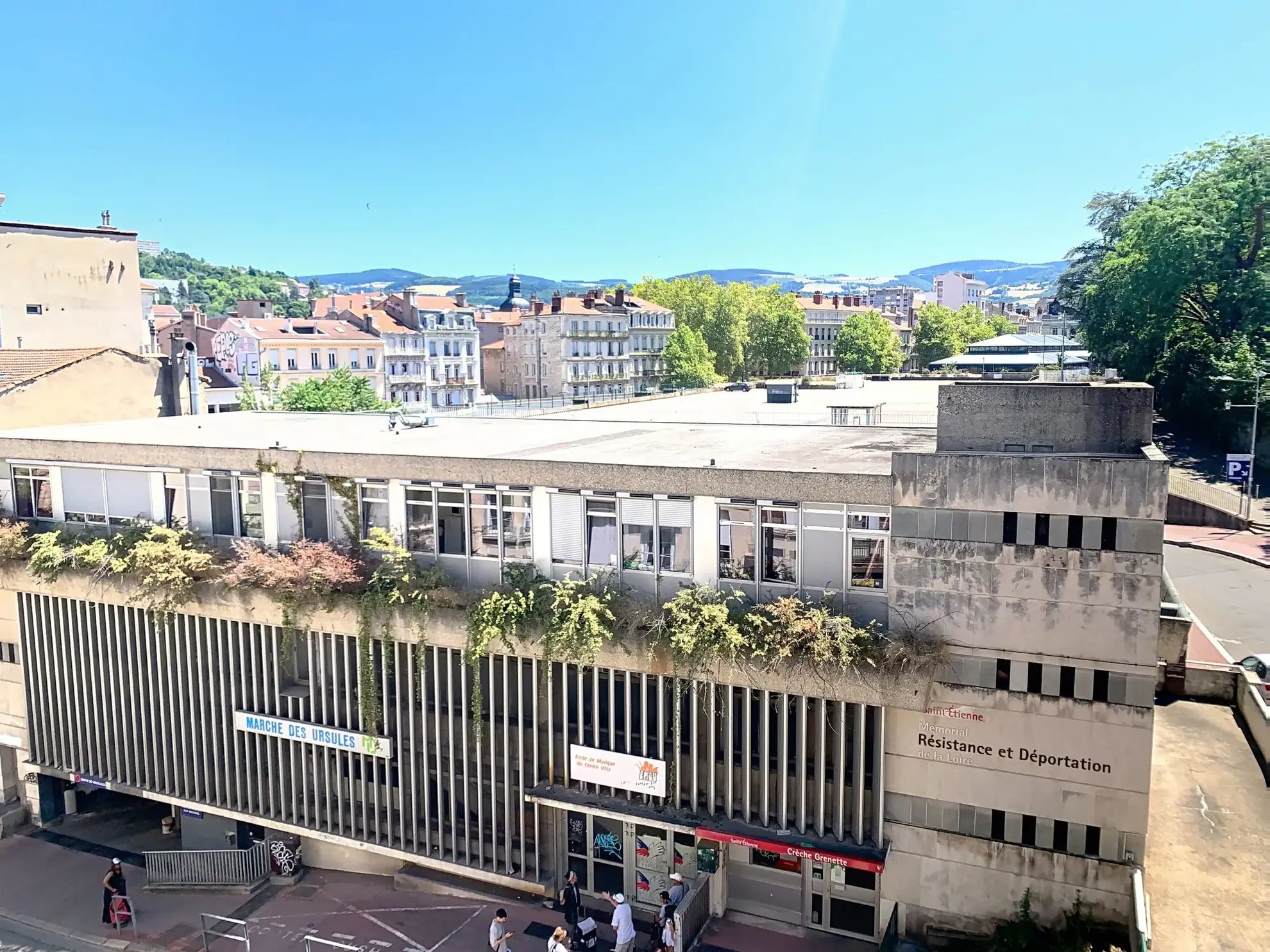 Appartement duplex en vente dans le quartier Grenette à Saint-Étienne - 65 m² 