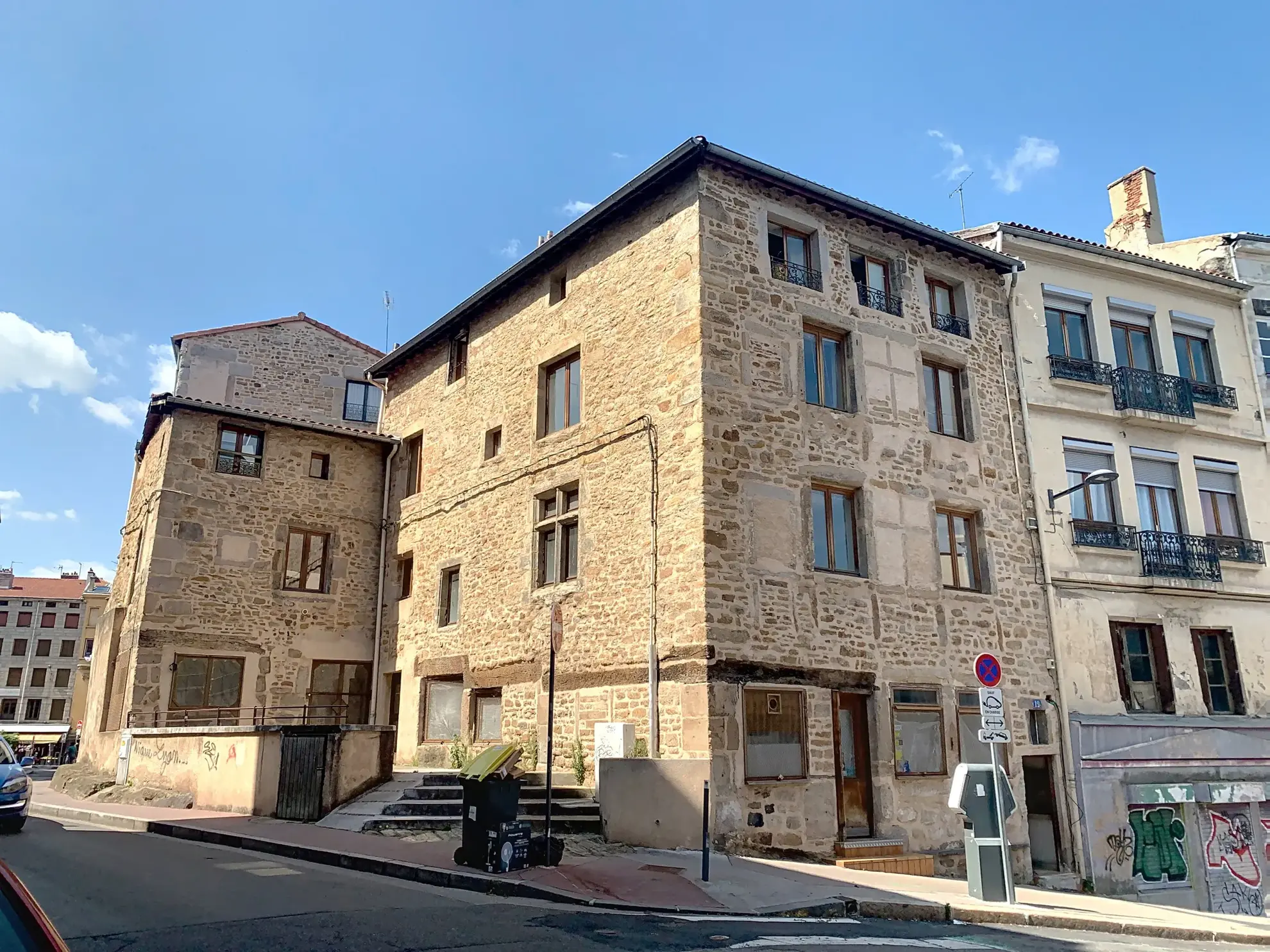 Appartement duplex en vente dans le quartier Grenette à Saint-Étienne - 65 m² 