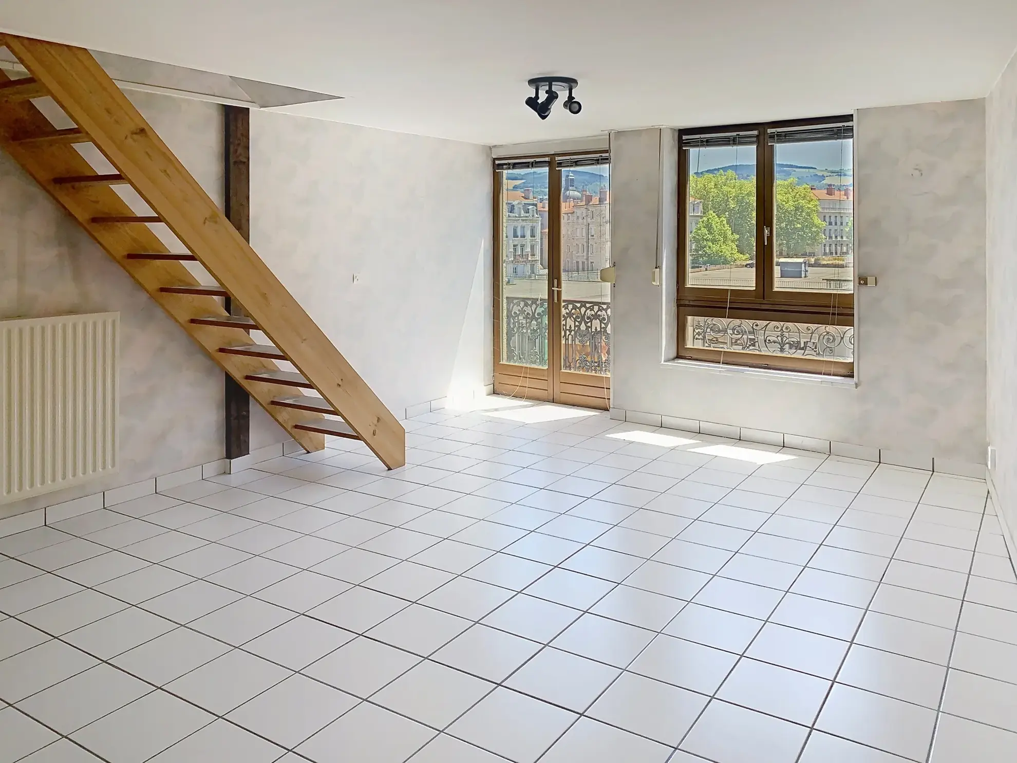 Appartement duplex en vente dans le quartier Grenette à Saint-Étienne - 65 m² 