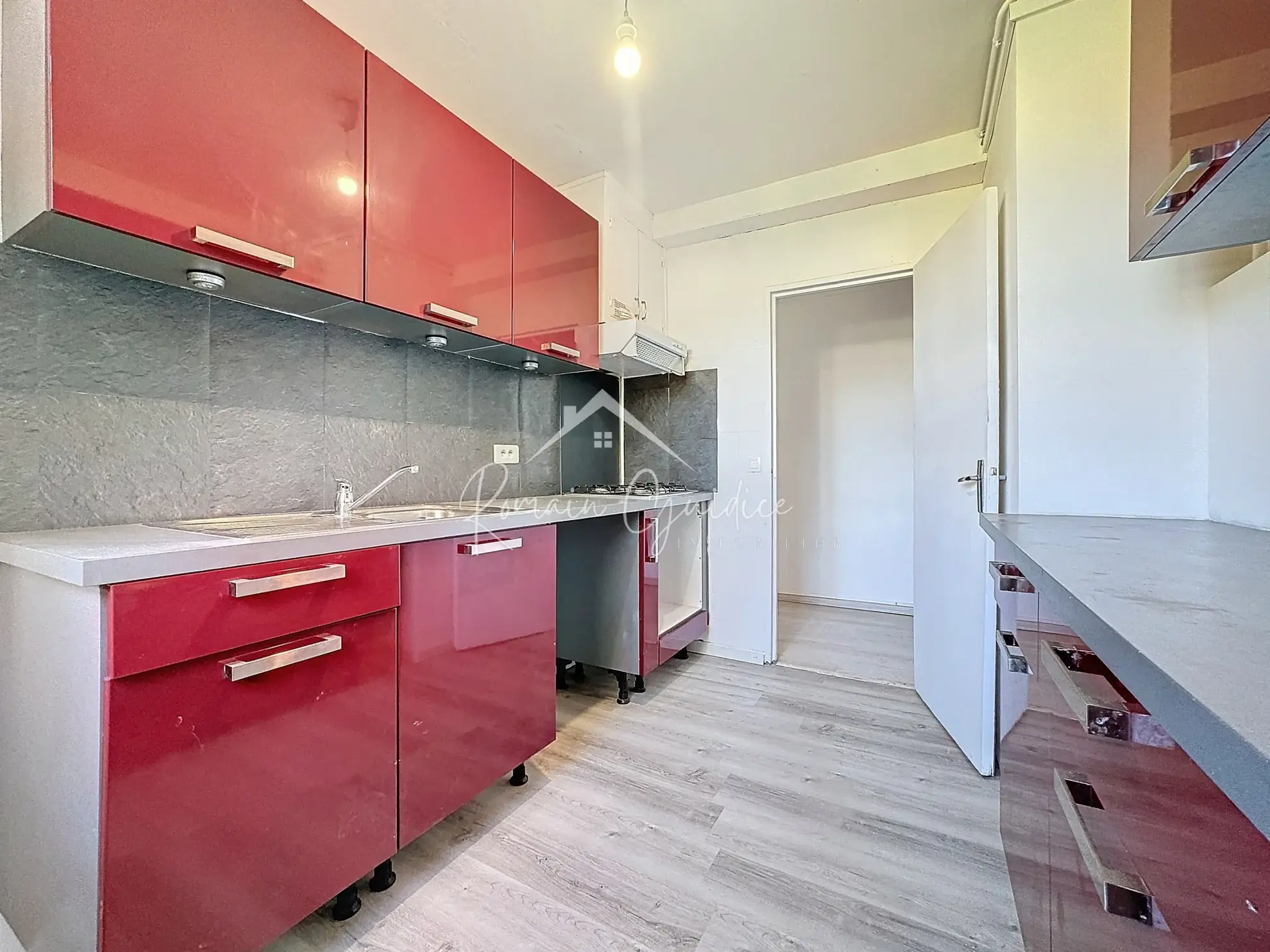 Appartement T3 de 62 m² avec vue dégagée à Millau, idéal premier achat ou investissement 