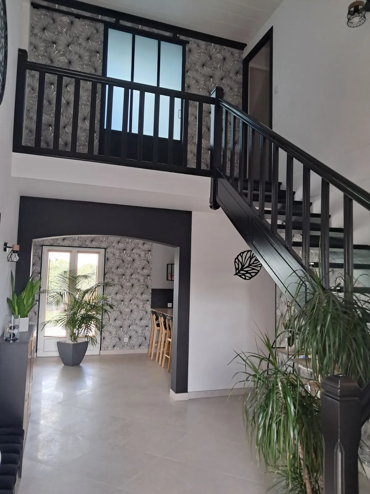 Villa familiale de 150 m² à Airel, terrasse sud-ouest, terrain 1400 m², piscine possible 