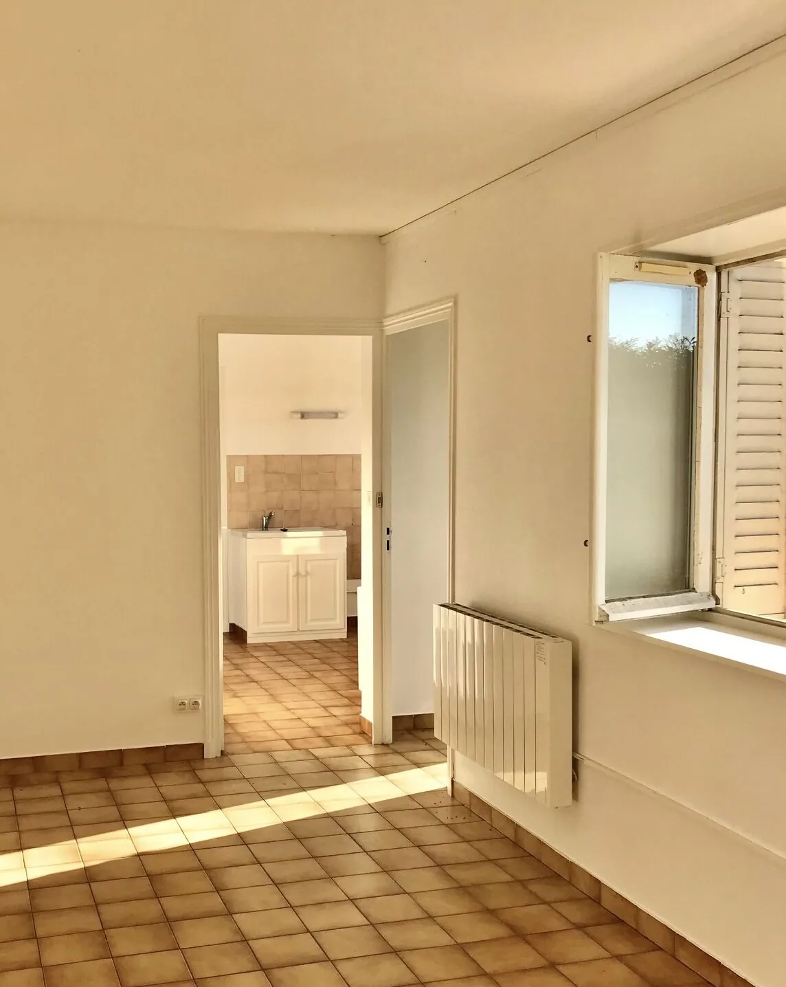 Bel appartement de 45 m² avec jardin privé à Charbonnières-les-Bains 
