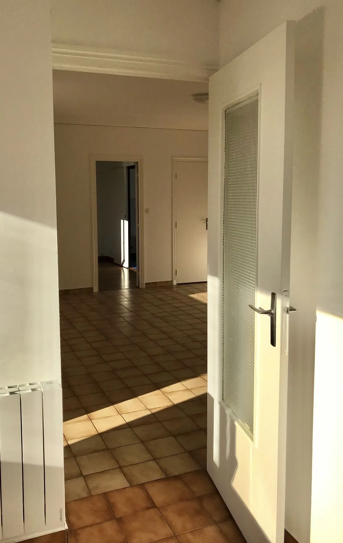 Bel appartement de 45 m² avec jardin privé à Charbonnières-les-Bains 