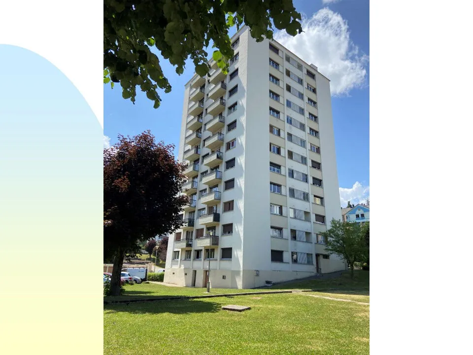 Appartement F4 à Saint-Étienne près du tram Bellevue - 87 m² à rafraîchir 
