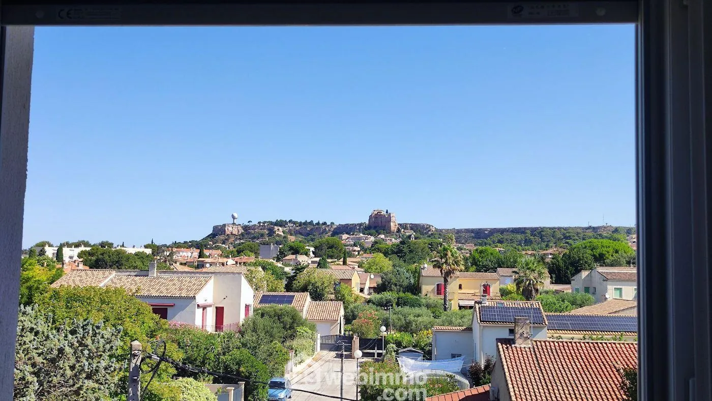Appartement T2 neuf à Vitrolles avec parking et terrasse - Disponibilité immédiate 