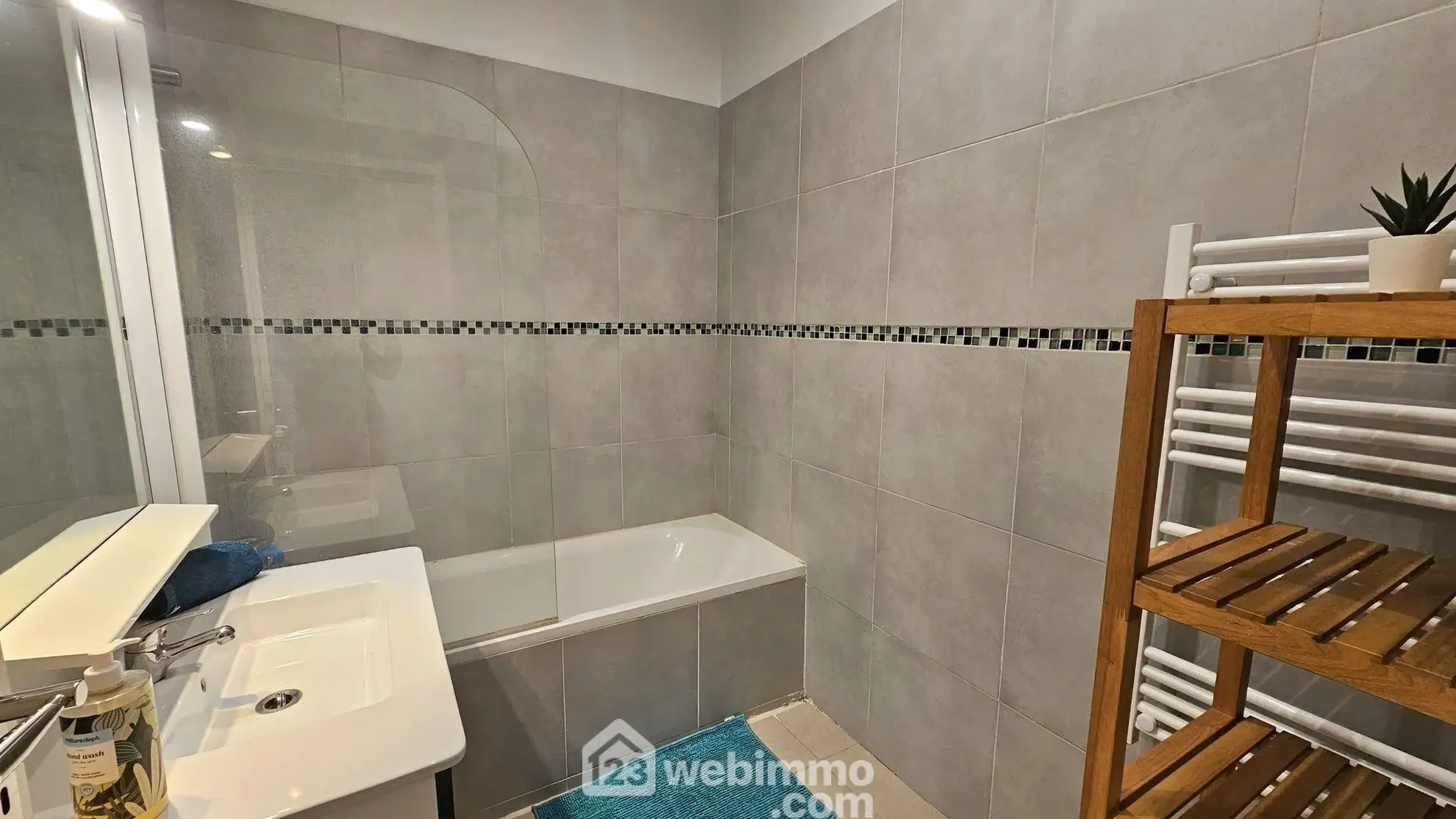 Maison de 67 m² avec terrasses et jardin à Arbonne-la-Forêt 