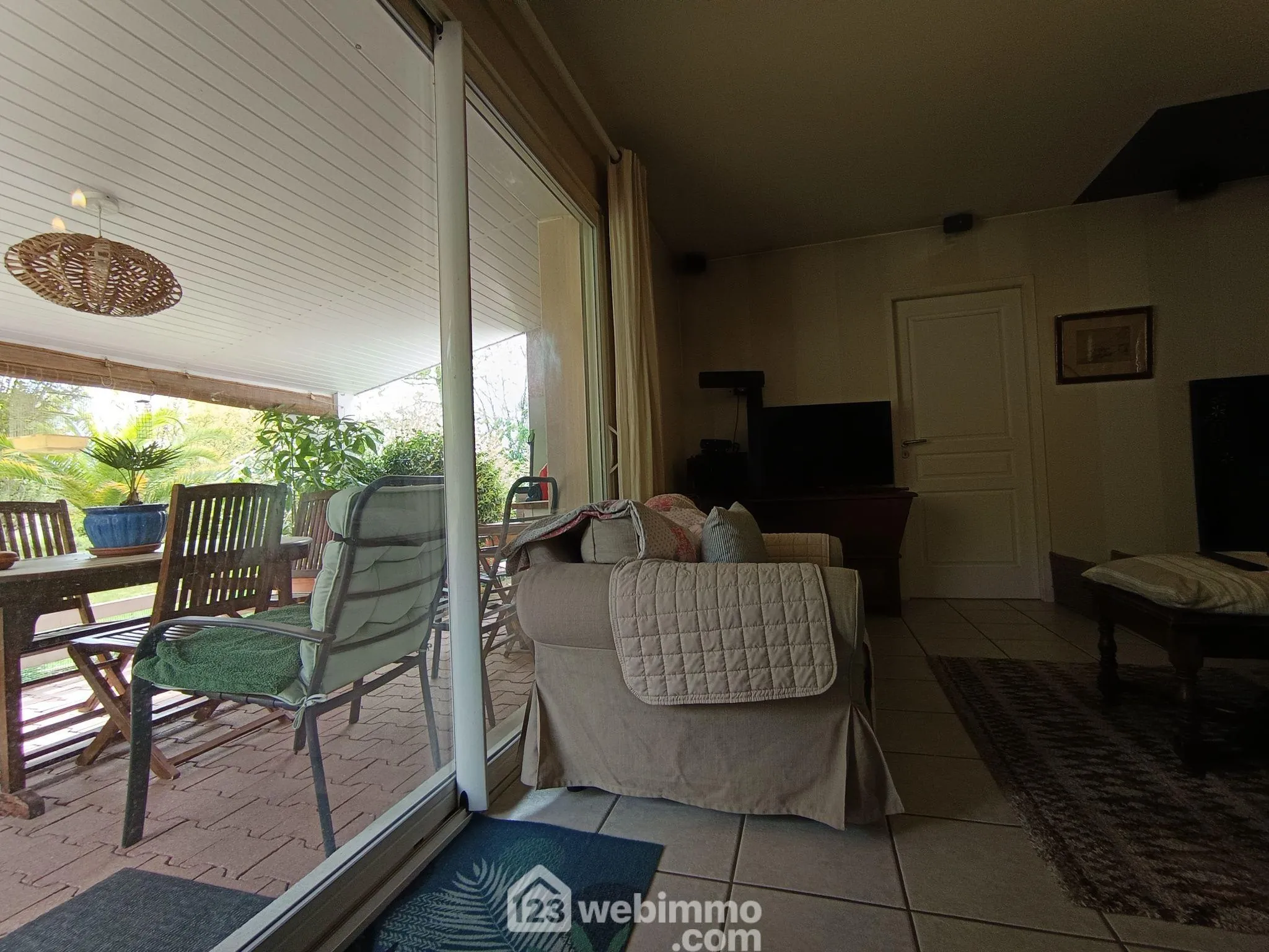 Charmante maison de plain-pied avec terrasse sud à Hagetmau