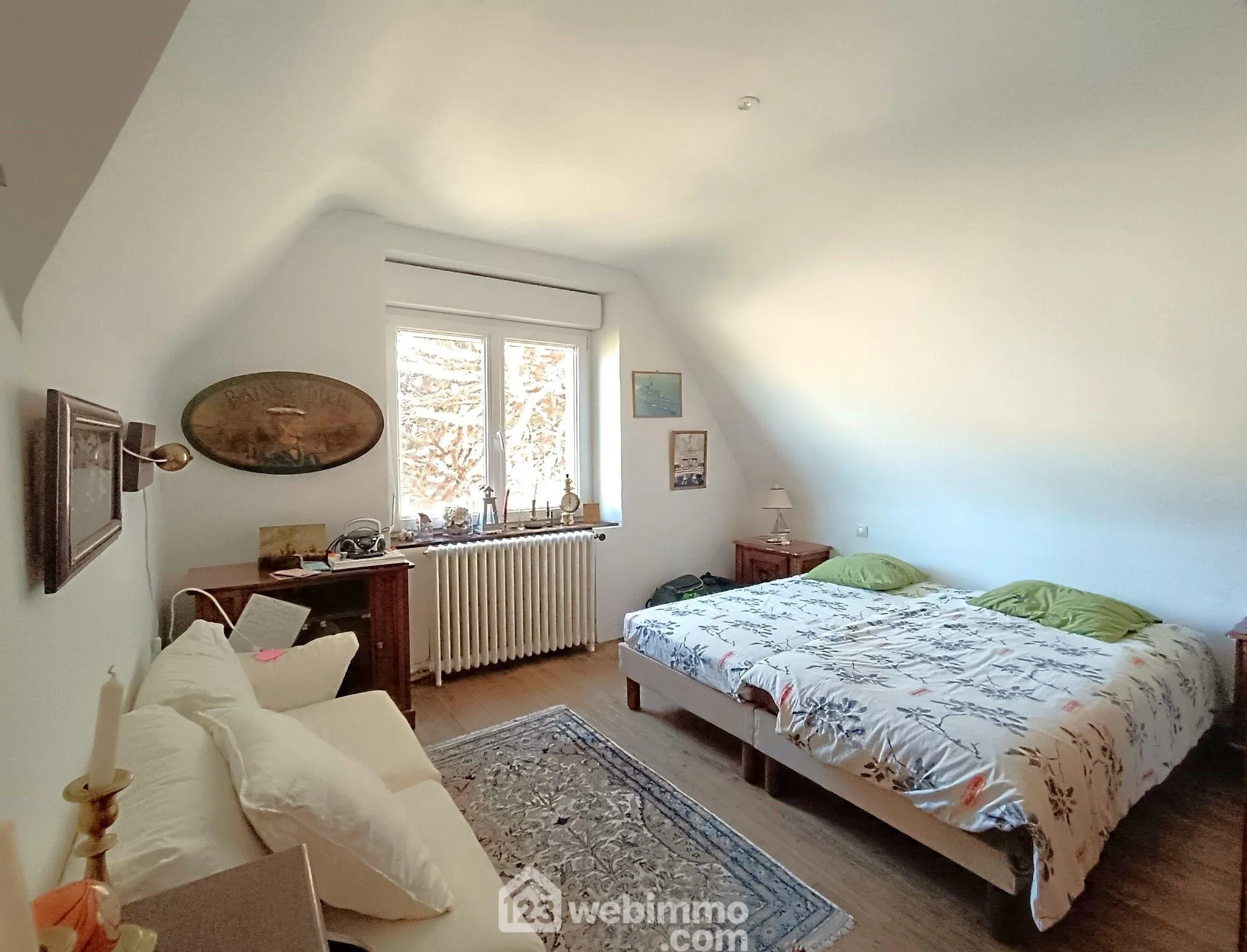 Charmante maison rénovée de 100 m² avec grand terrain à Pleumeur-Gautier 