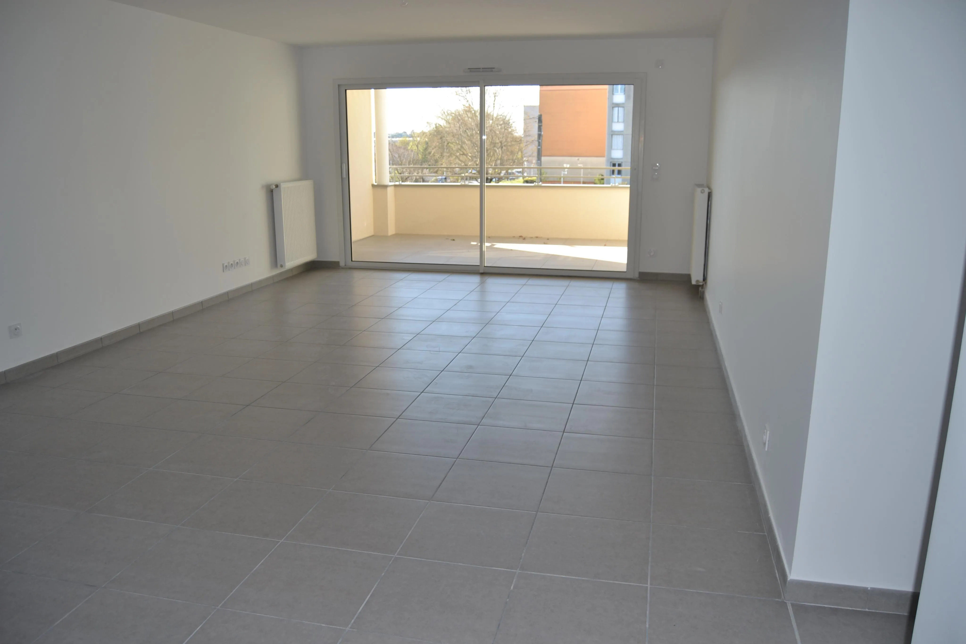 Achat appartement T3 neuf de 80 m² avec terrasse orientée sud à Tournon-sur-Rhône 
