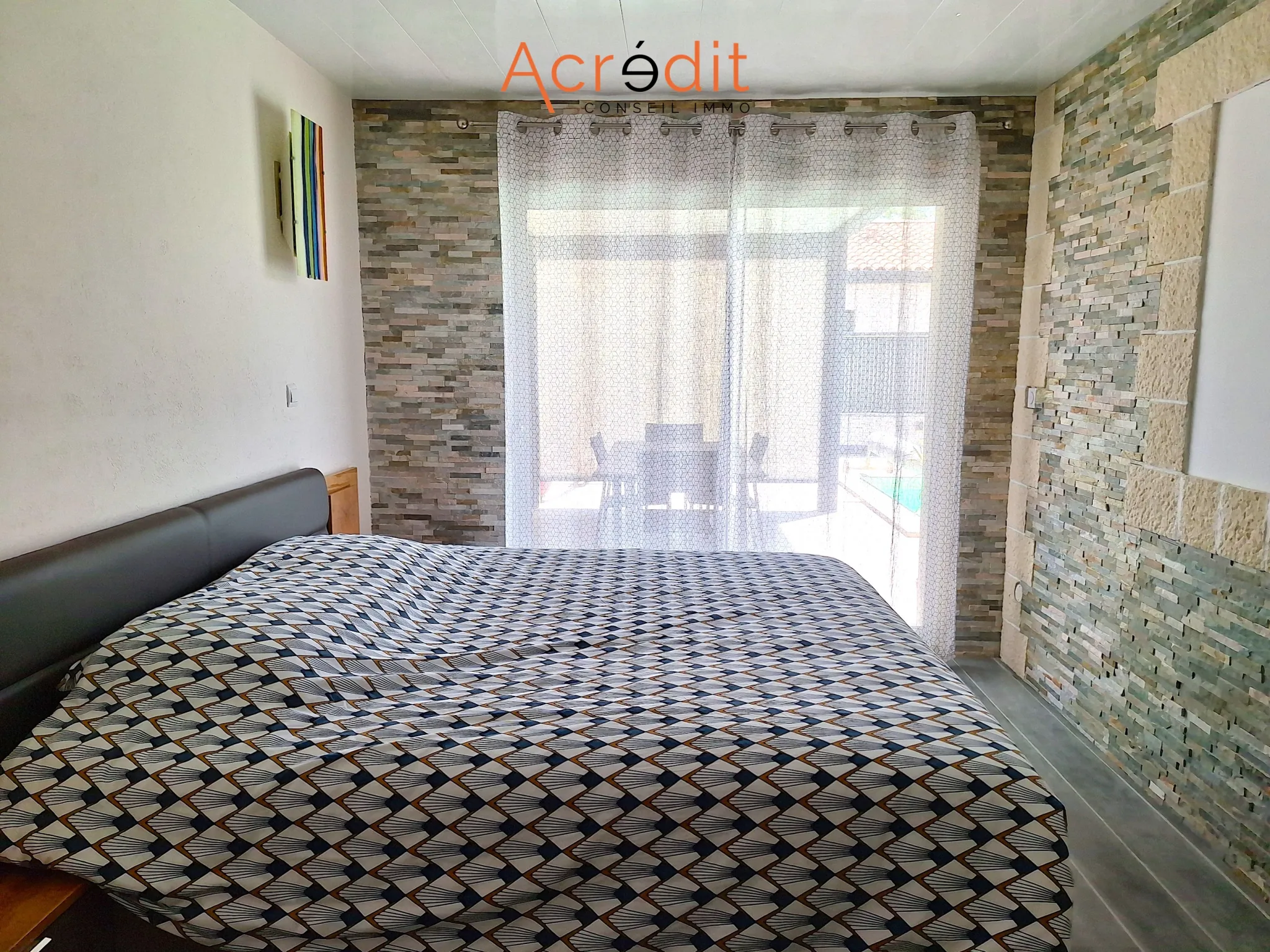 Villa avec piscine et garage à Lespignan – Lumineuse et rénovée en 2014 