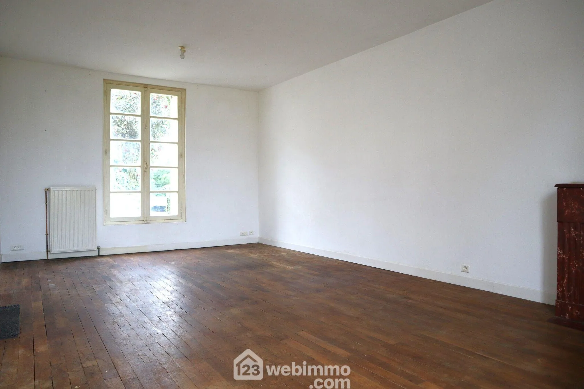 Maison à vendre de 100 m² avec terrain à Chauvigny - Centre-ville proximité 