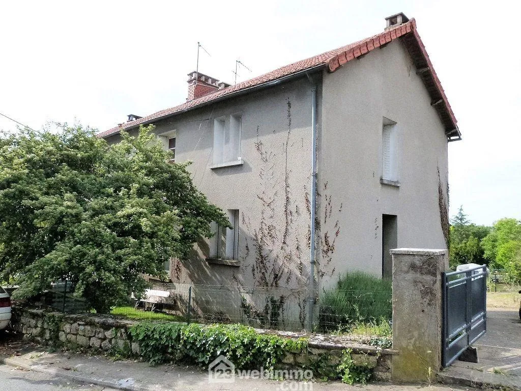 Maison à vendre de 100 m² avec terrain à Chauvigny - Centre-ville proximité 