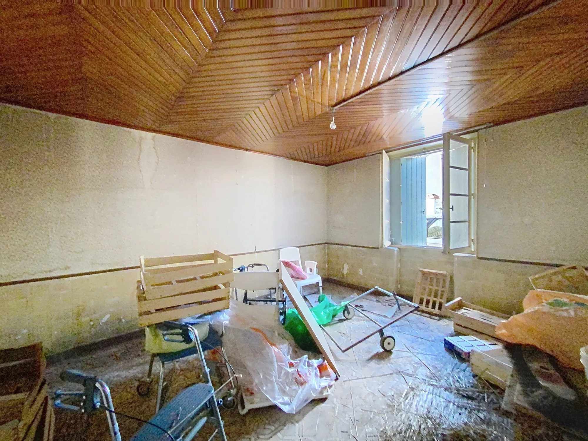 Ancienne ferme à rénover à Albi avec grand potentiel de 140 m² 