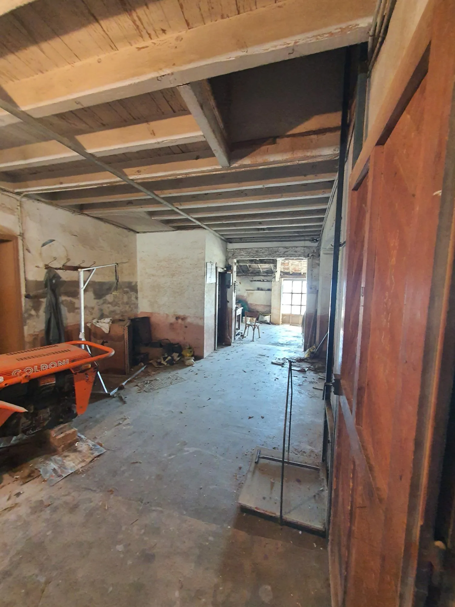 Ancienne ferme à rénover à Albi avec grand potentiel de 140 m² 