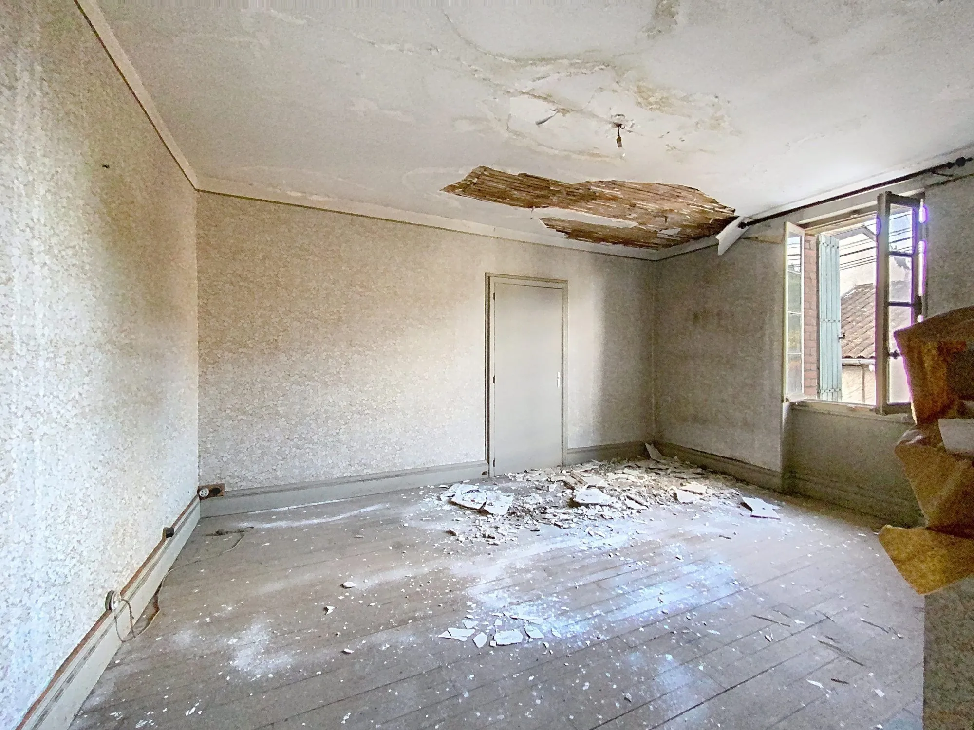 Ancienne ferme à rénover à Albi avec grand potentiel de 140 m² 