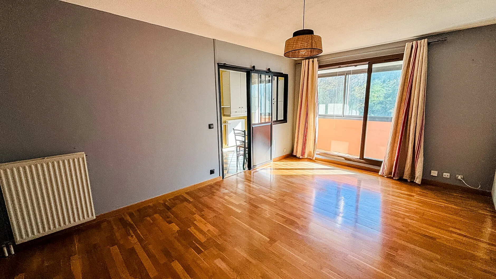 Appartement T2 à Bayonne avec vue forêt et garage en option 