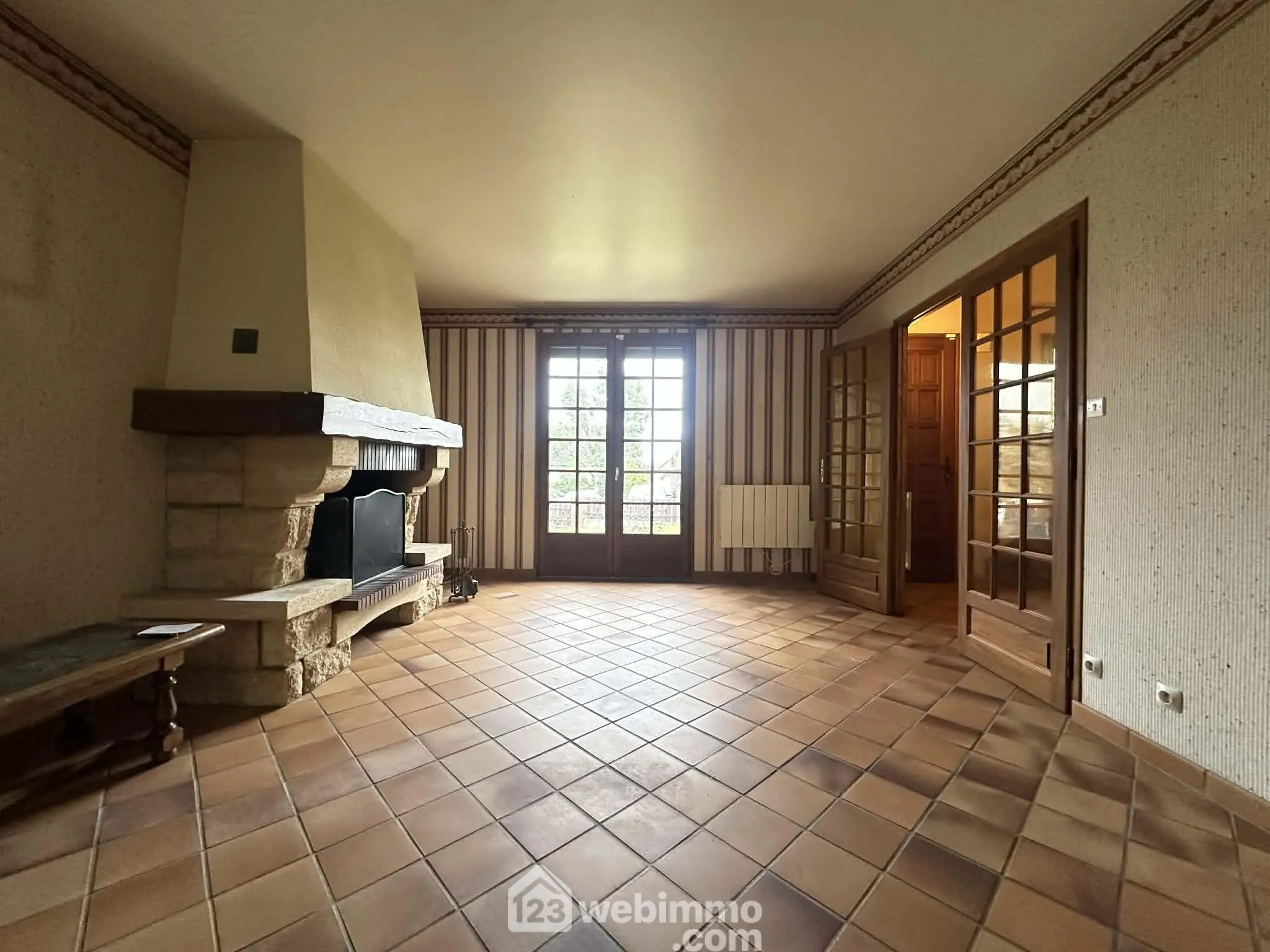 Vente maison de 106 m² avec terrasse et terrain clos à Laon 