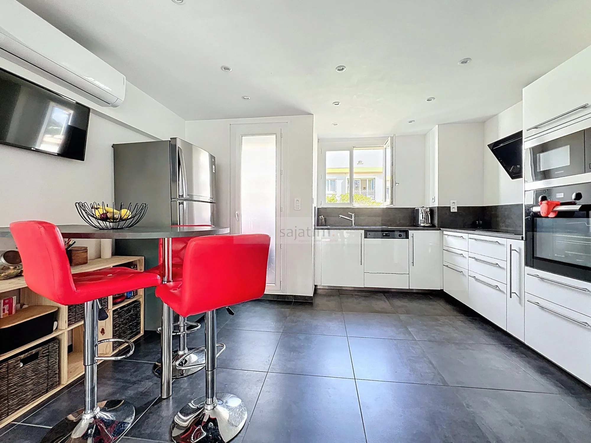 Appartement T2 rénové de 60 m² à La Seyne-sur-Mer quartier Pont de Fabre 