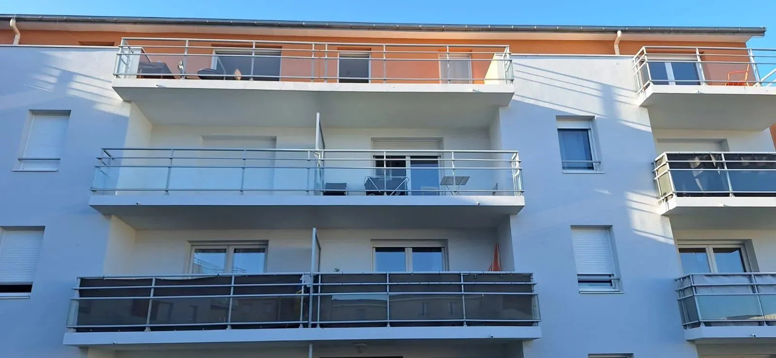 Appartement 3 pièces en dernier étage avec terrasse à Cholet 