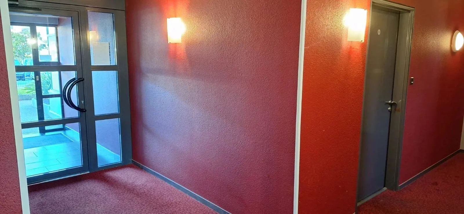 Appartement 3 pièces en dernier étage avec terrasse à Cholet 