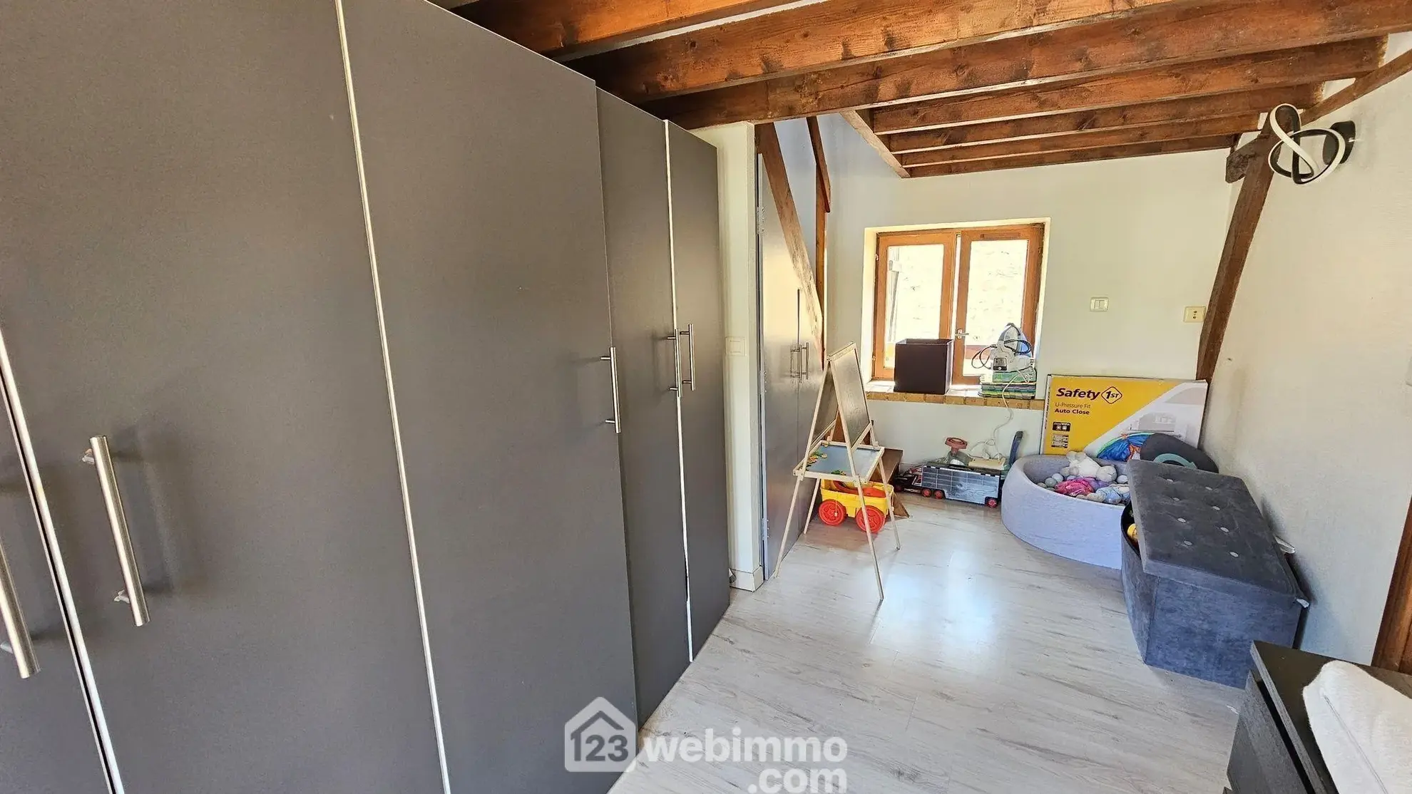 Maison en pierre de 60 m² à Moigny-sur-École avec confort moderne 