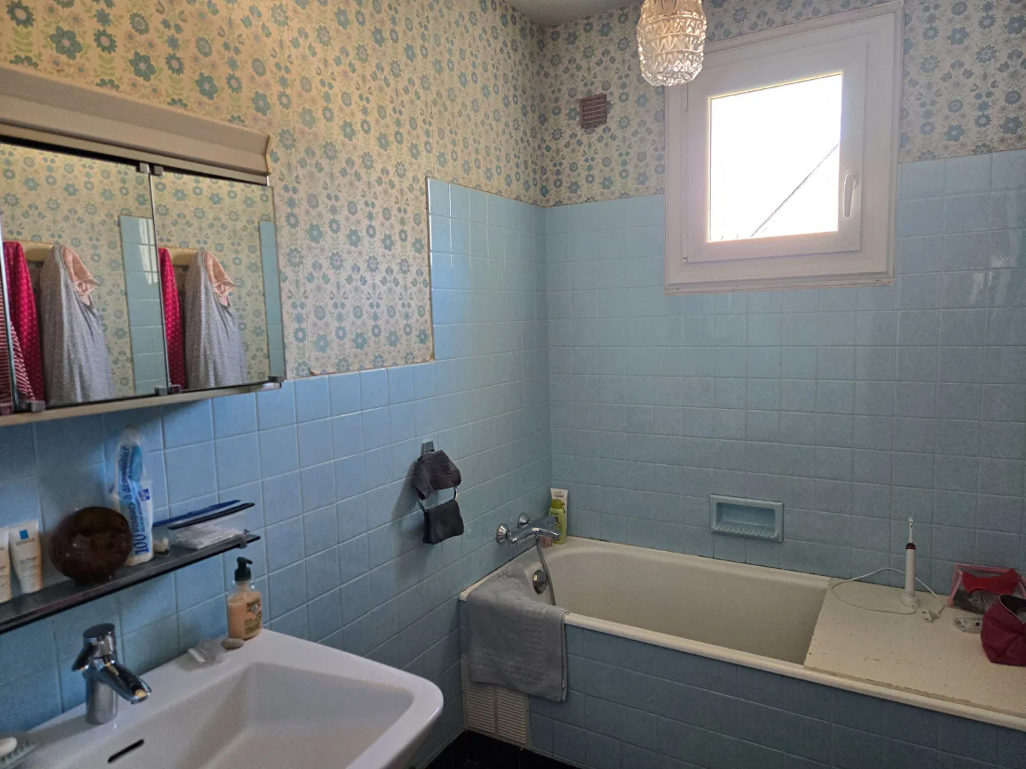 Maison à rénover de 130 m² à Nantes avec potentiel de personnalisation 