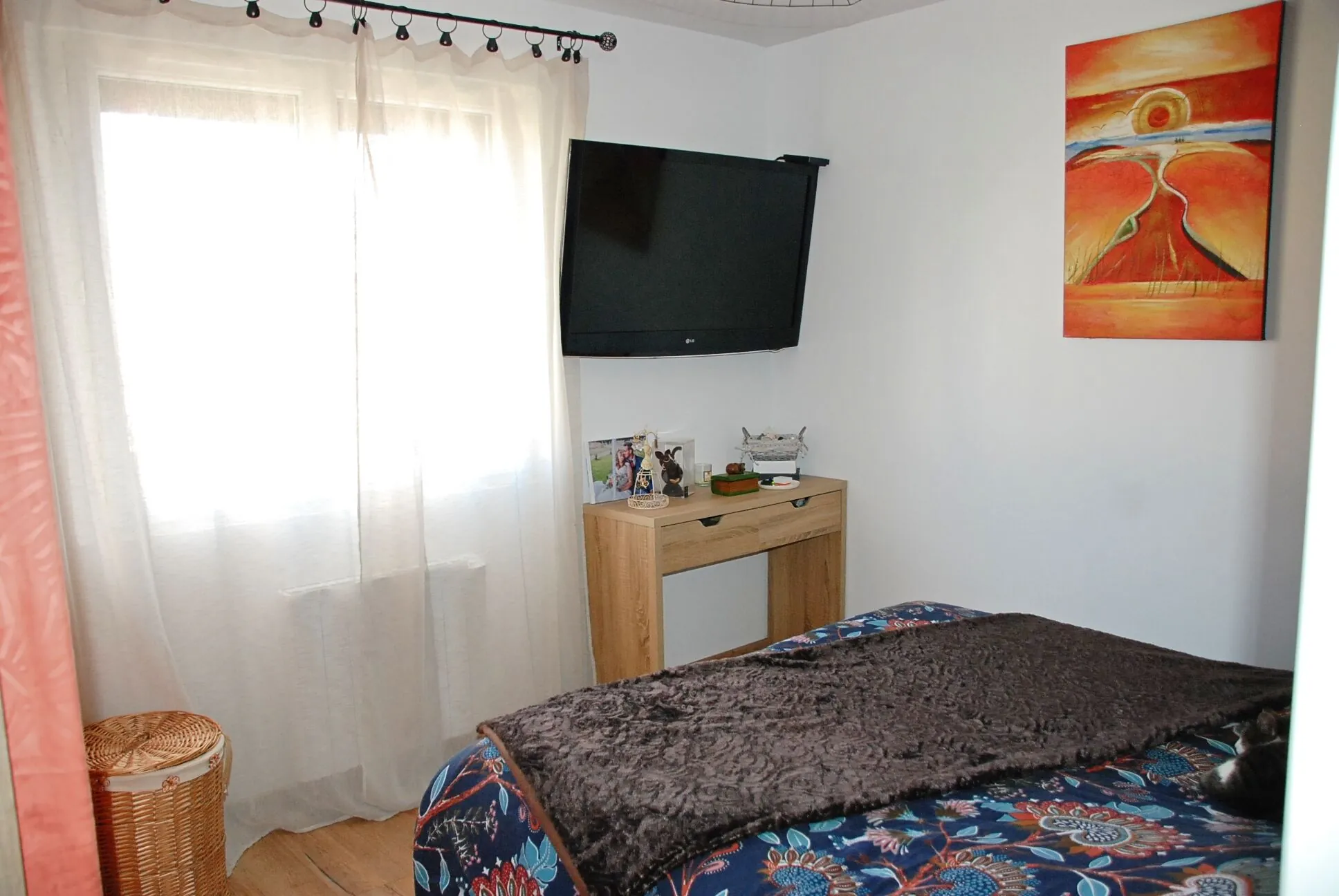 Pavillon individuel avec 4 chambres et sous-sol, proche Fécamp, excellent état 