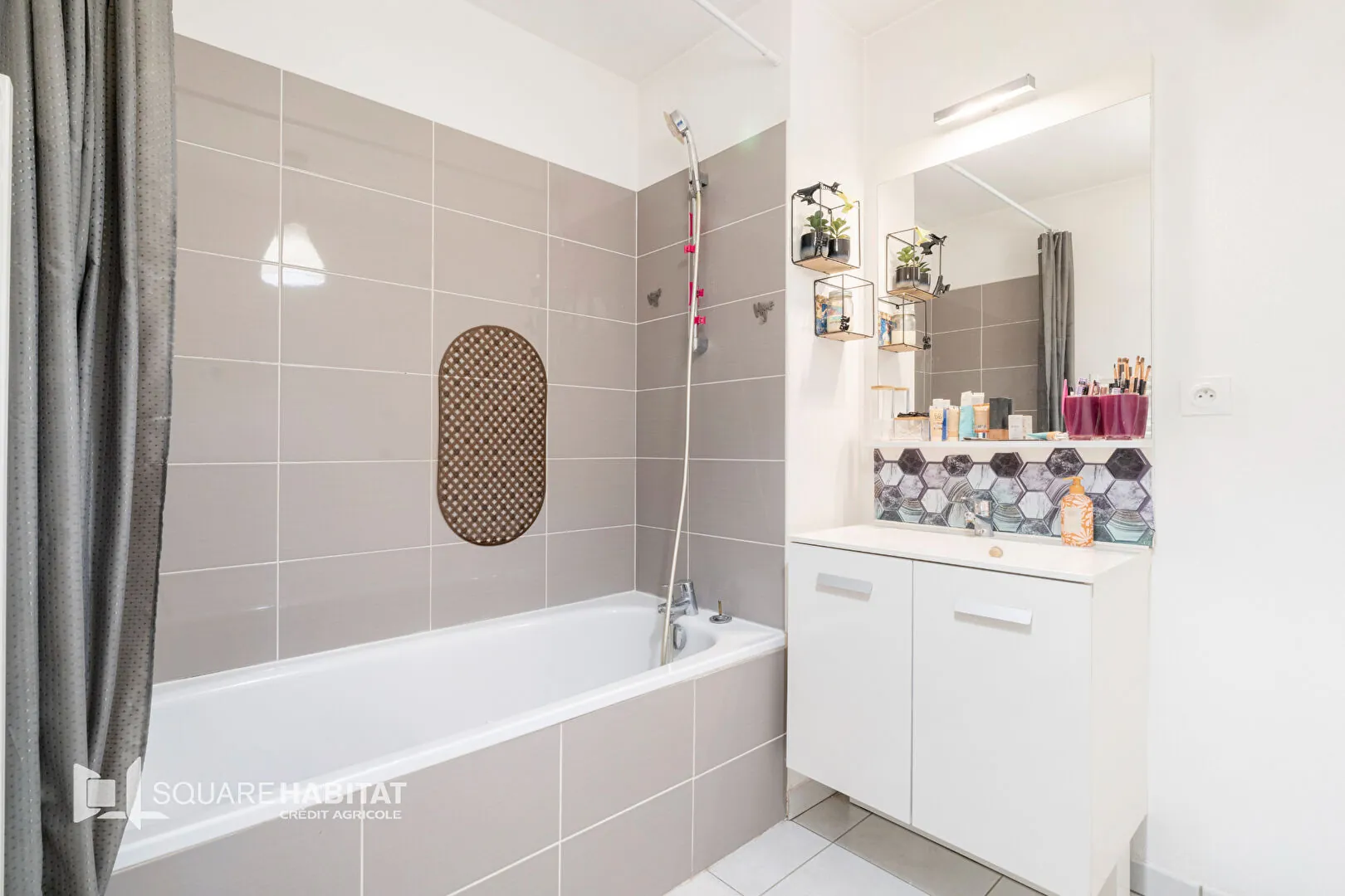 Appartement 3 pièces à Marseille avec terrasse et parking privé - 54 m² 