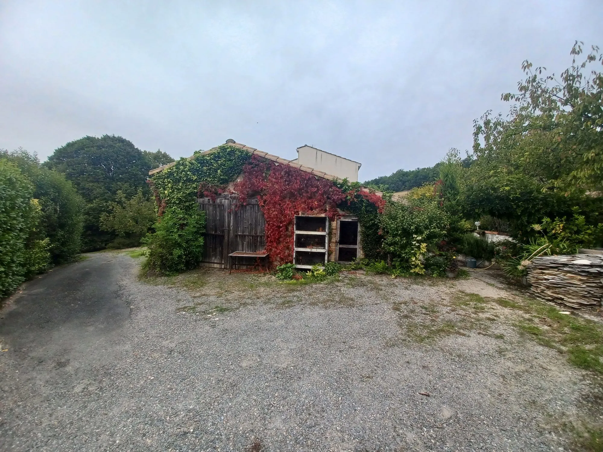 Maison de 144 m² avec grand jardin et vue campagne à Lautrec 
