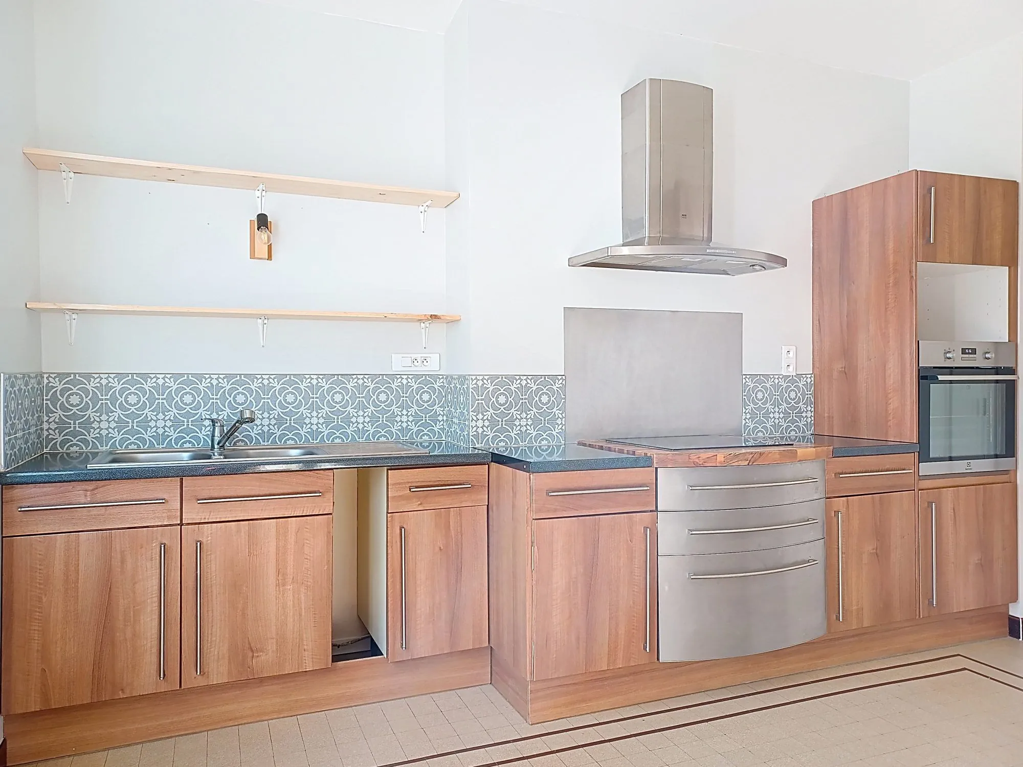 Maison 4 chambres à vendre à Albi, proche commodités, construite en 1950 