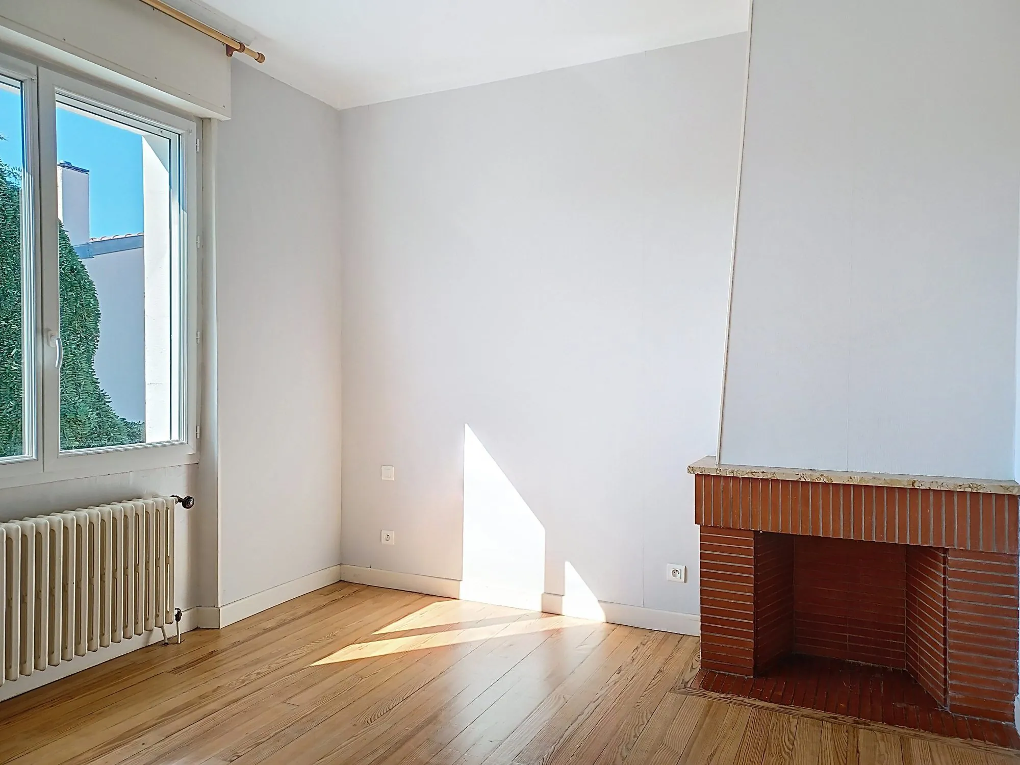 Maison 4 chambres à vendre à Albi, proche commodités, construite en 1950 