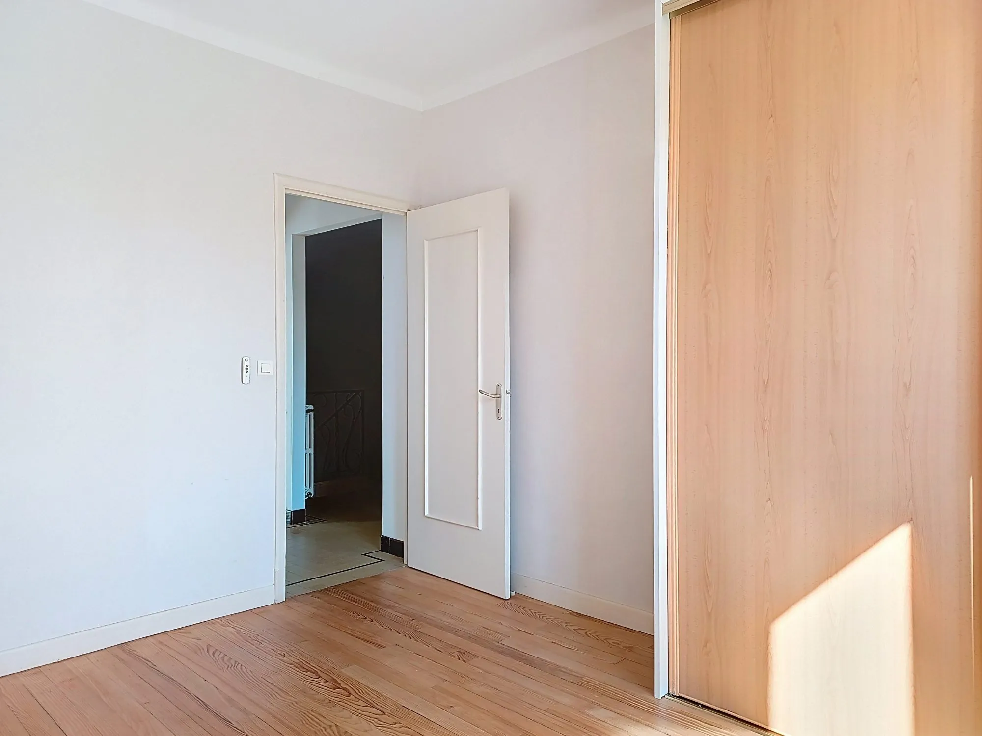 Maison 4 chambres à vendre à Albi, proche commodités, construite en 1950 