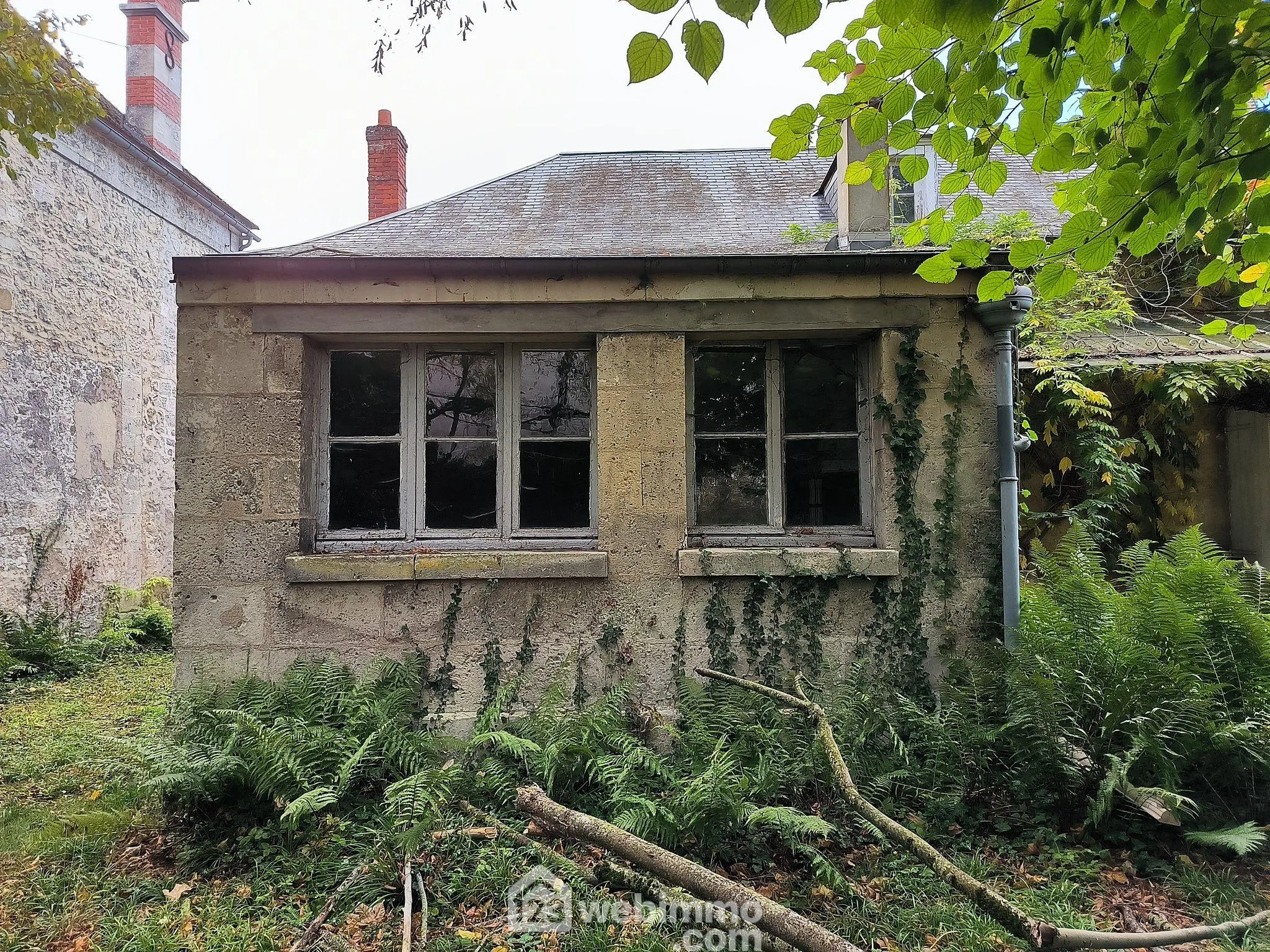 Longère à rénover de 222 m² avec dépendance et terrain arboré à Braine 