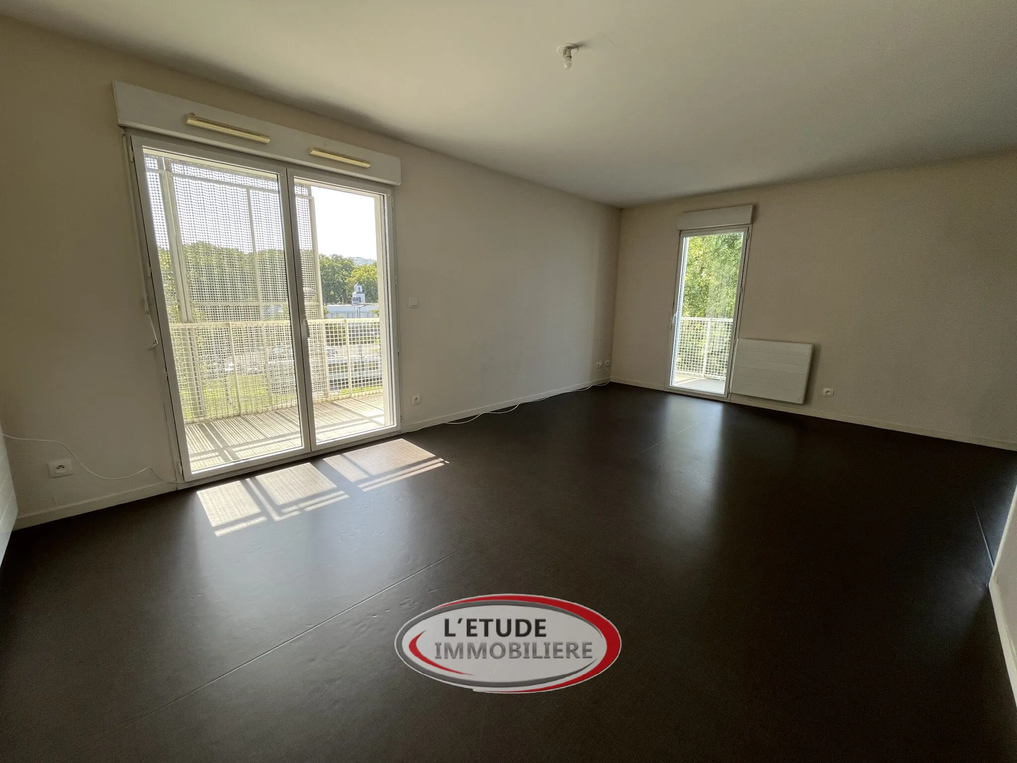 Appartement T3 lumineux avec balcon et parking à Nantes 