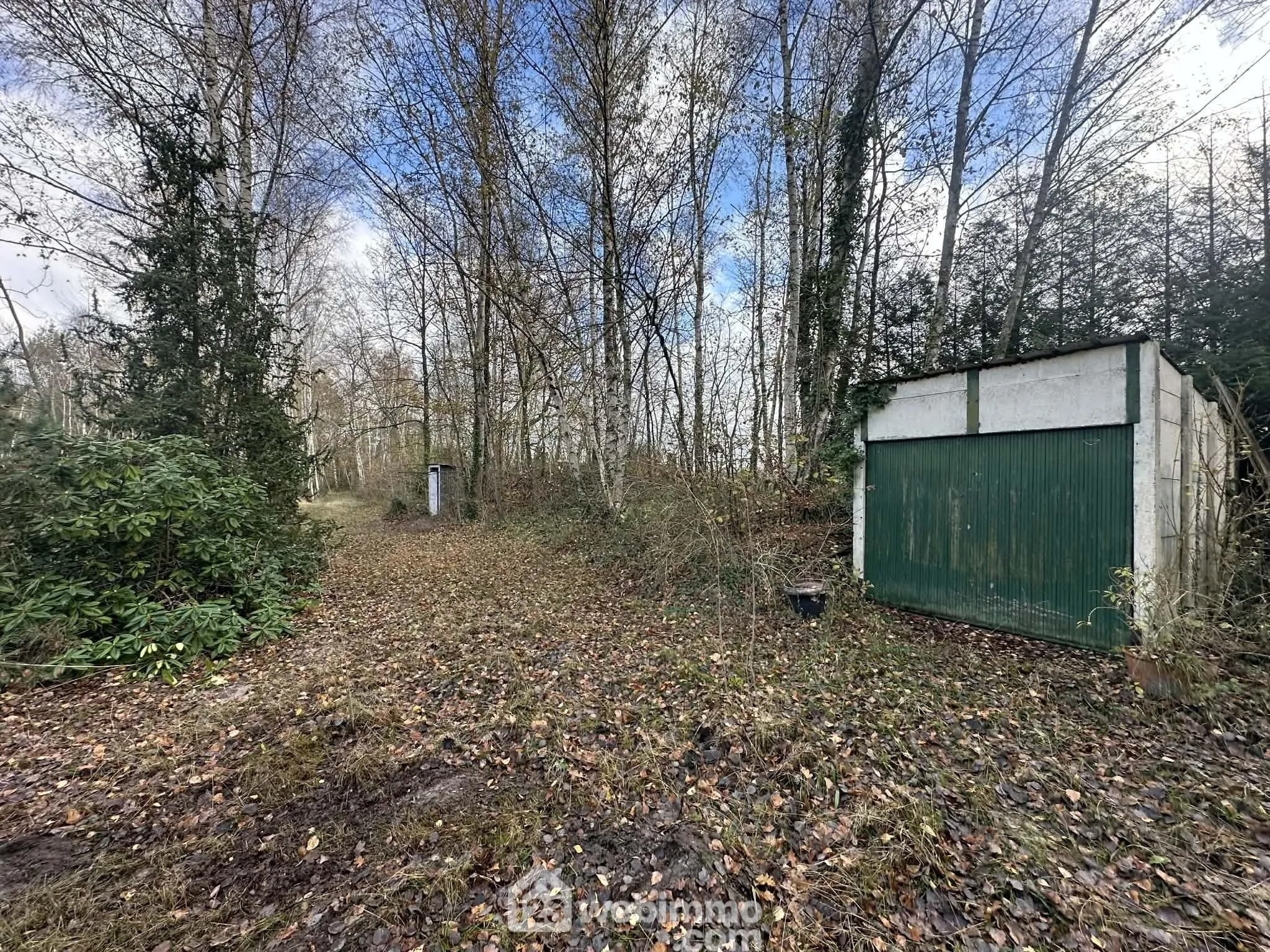 Magnifique terrain de loisirs avec étang à Étouvelles - 10 450 m² 