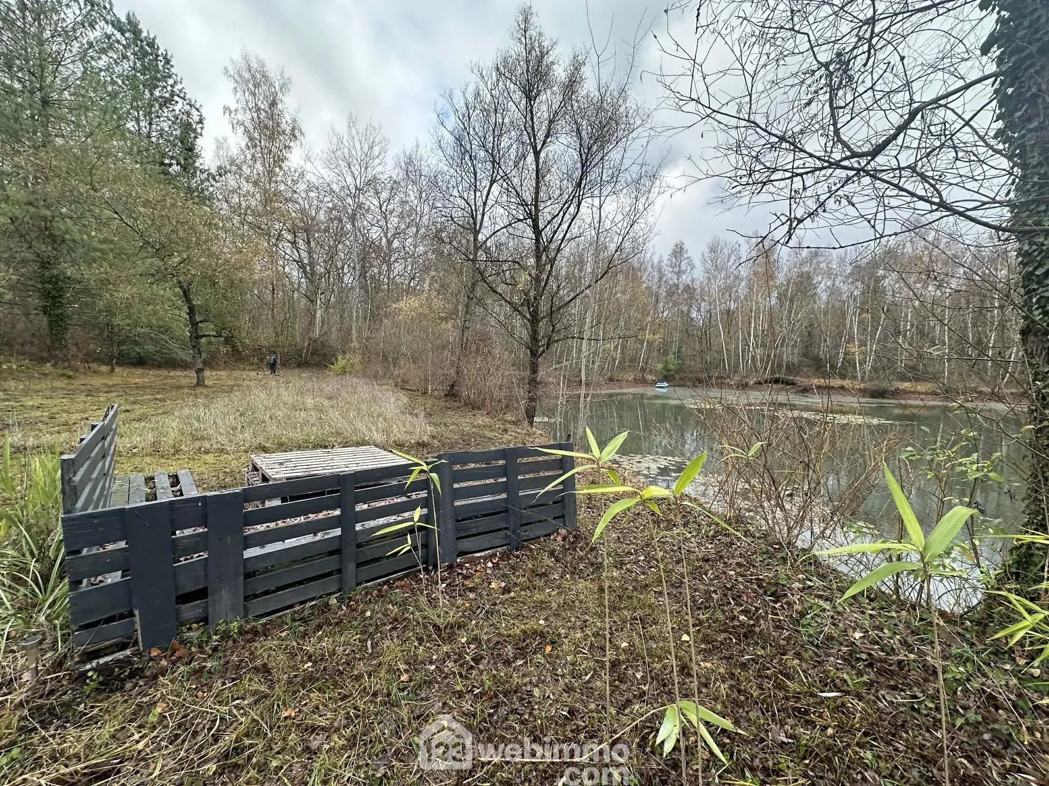 Magnifique terrain de loisirs avec étang à Étouvelles - 10 450 m² 